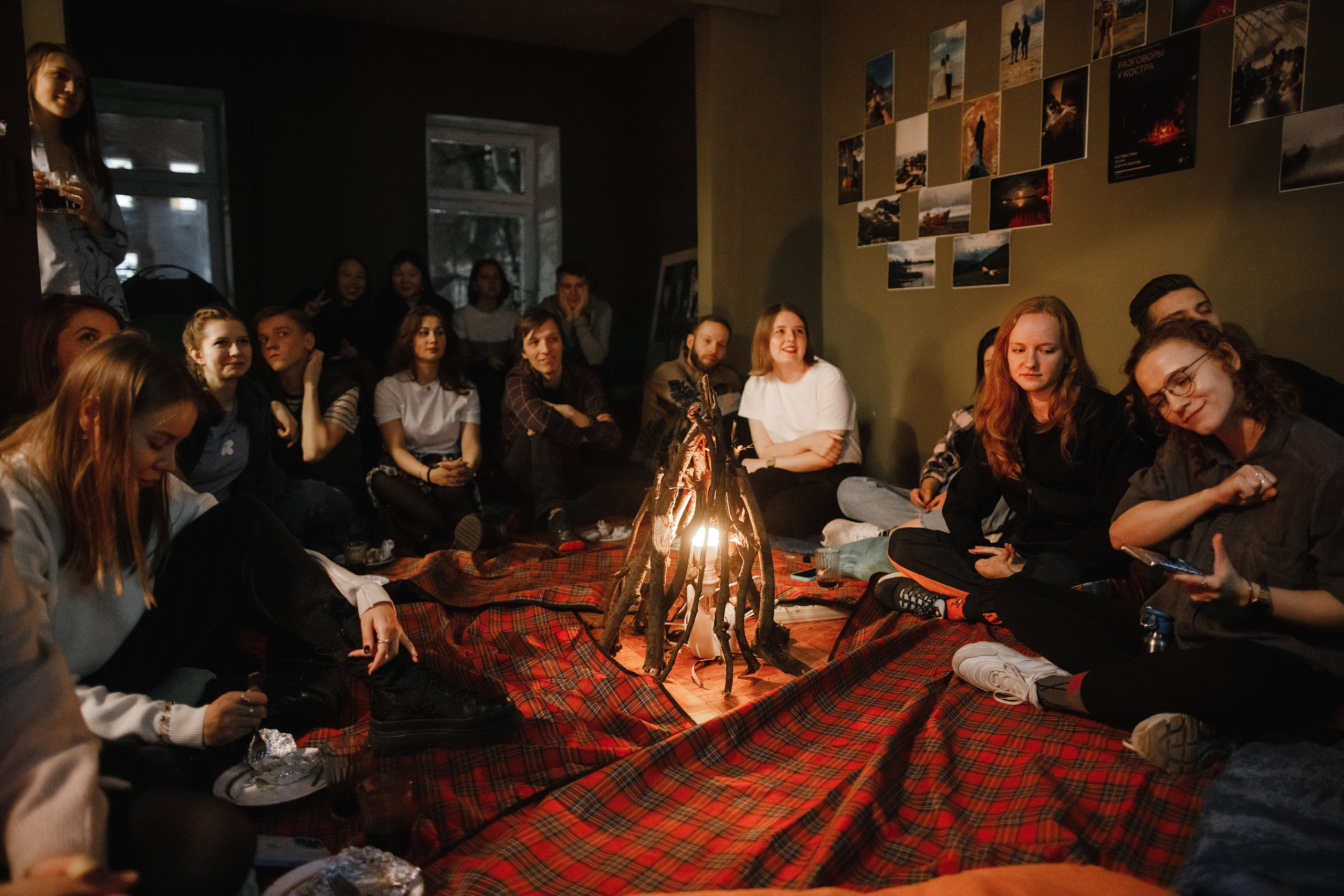 11.11.2022 // Совместно с ЕДЕМ.ДАЛЬШЕ. Фотовыставки serebro.gallery, в которых автором можешь стать ты! | Москва