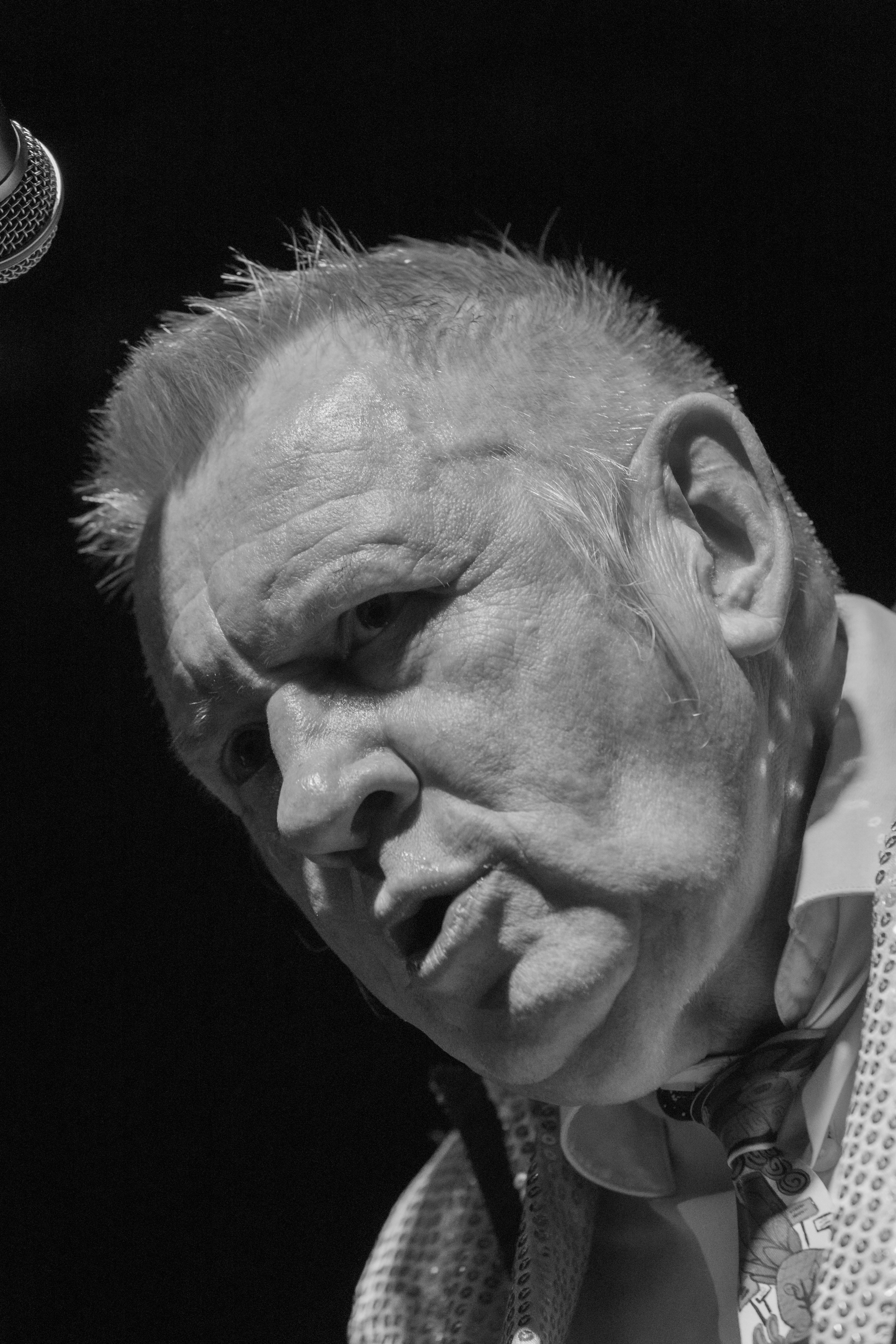 АукцЫон 27.02.2026. Портретный фотограф в Санкт-Петербурге Вадим Корнеев