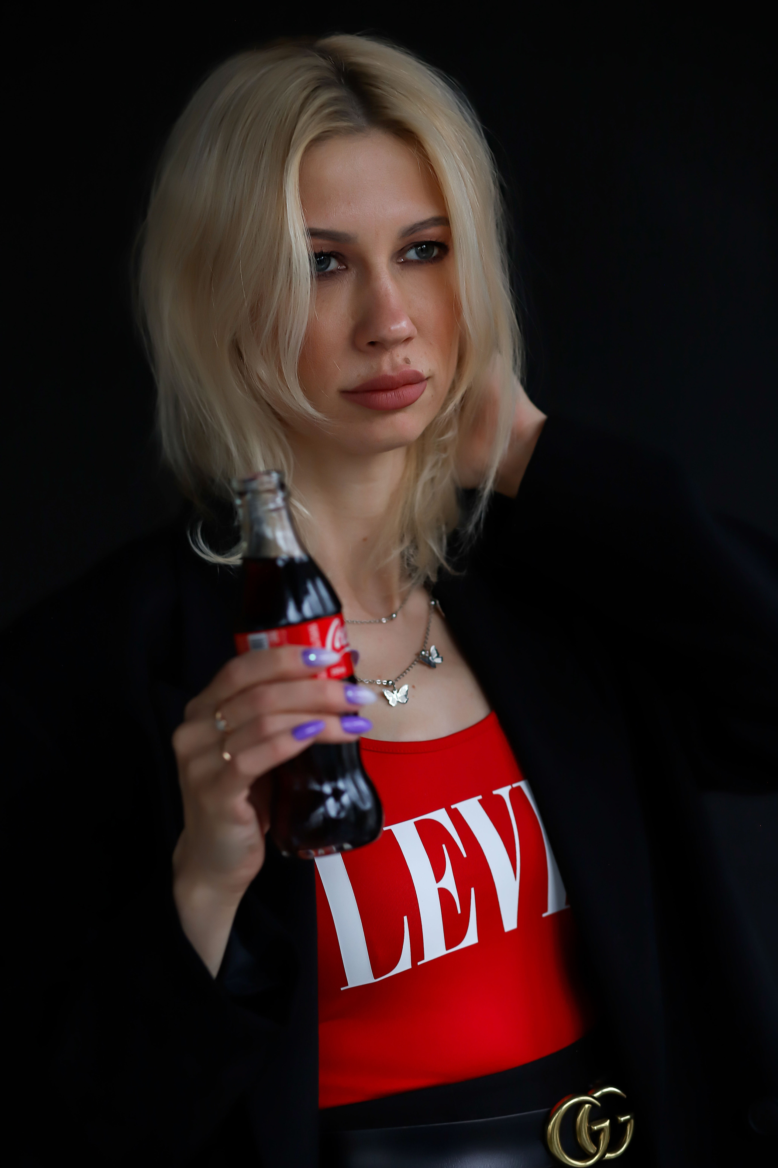 Портретный фотограф Ивона. Фотостудия во Всеволожске. Подходит для всех творческих проектов