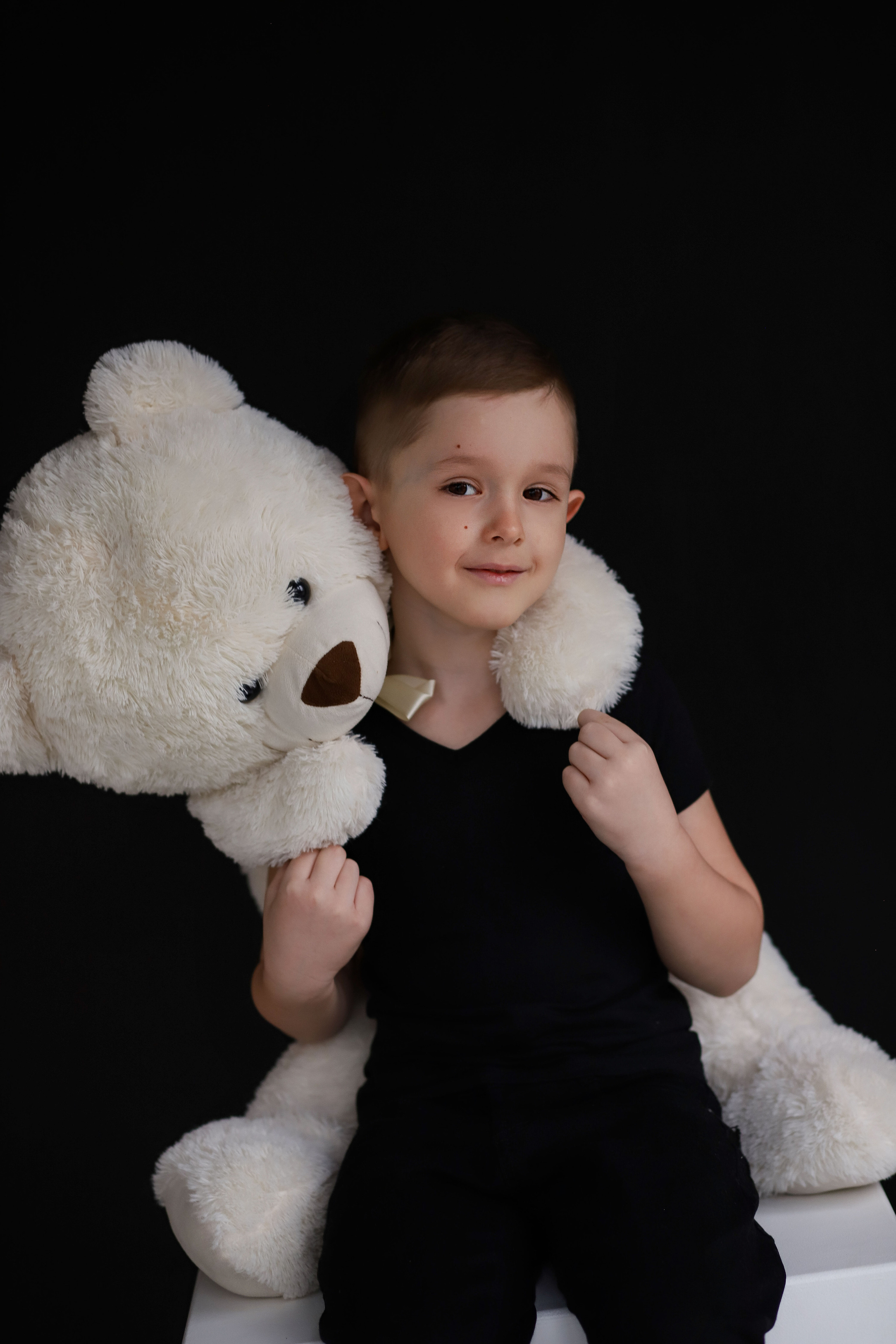 Портретный фотограф Ивона. Фотостудия во Всеволожске. Подходит для всех творческих проектов