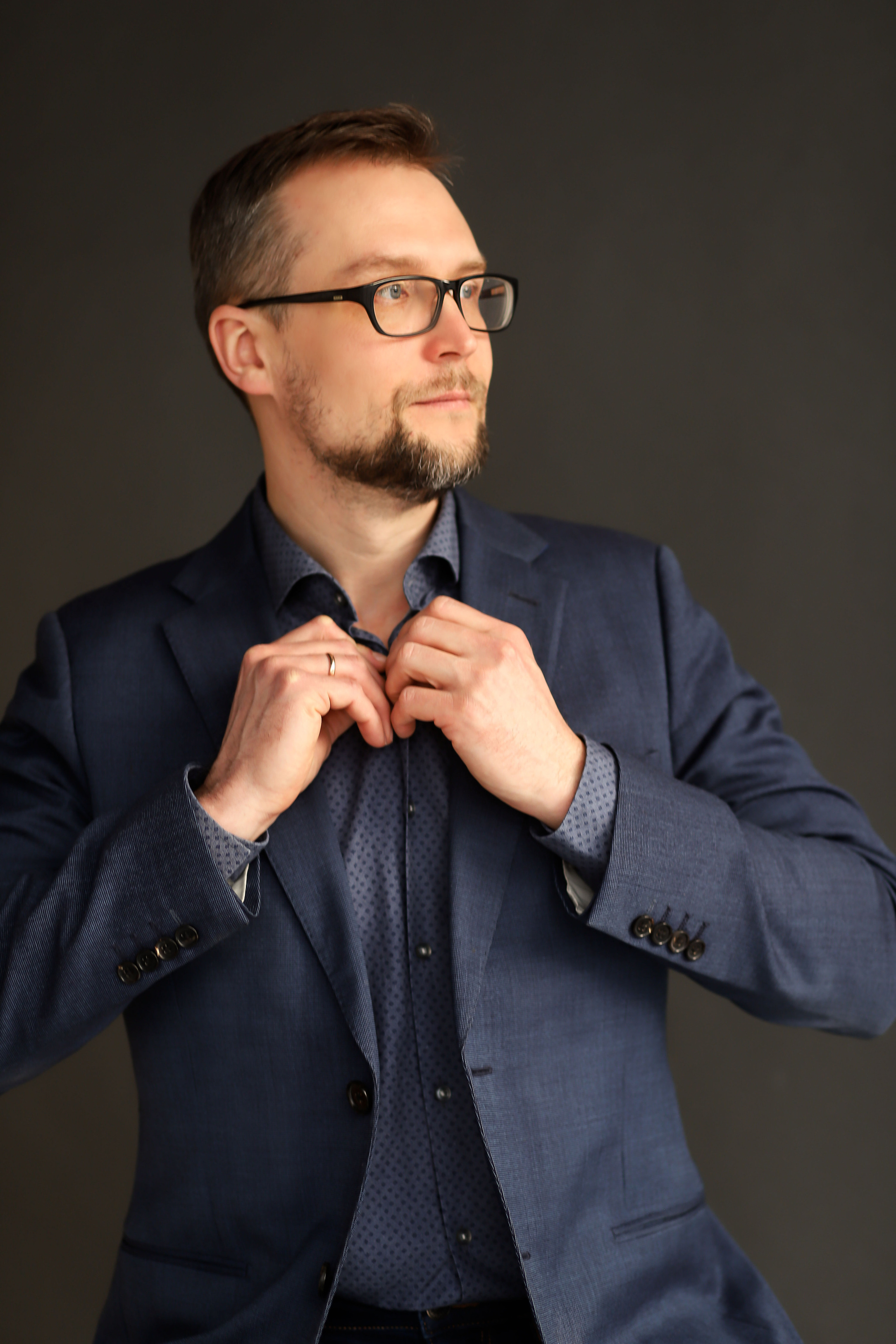 Портретный фотограф Ивона. Фотостудия во Всеволожске. Подходит для всех творческих проектов