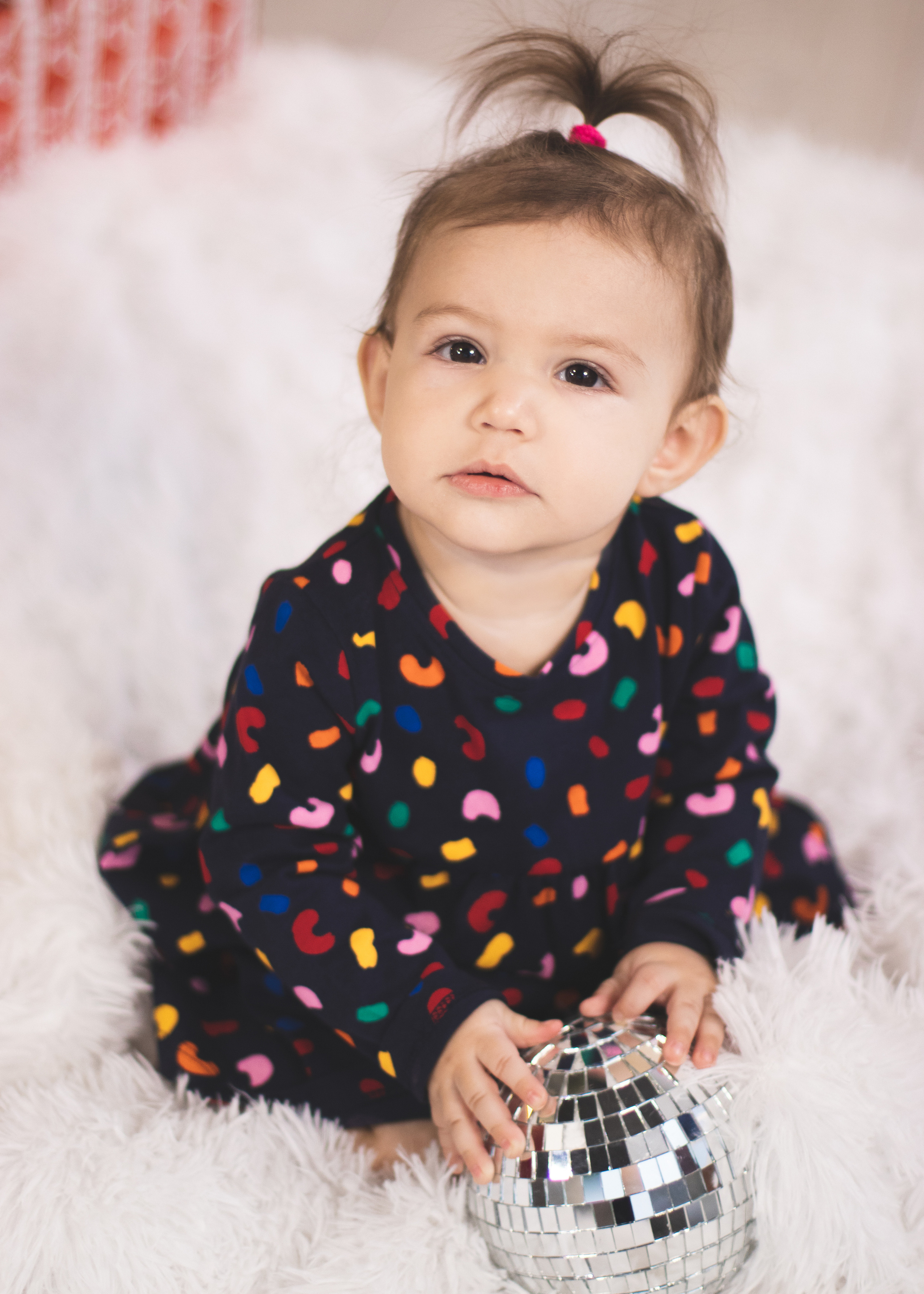 Красивая семейная фотосессия. Фотостудия во Всеволожске. Подходит для всех творческих проектов