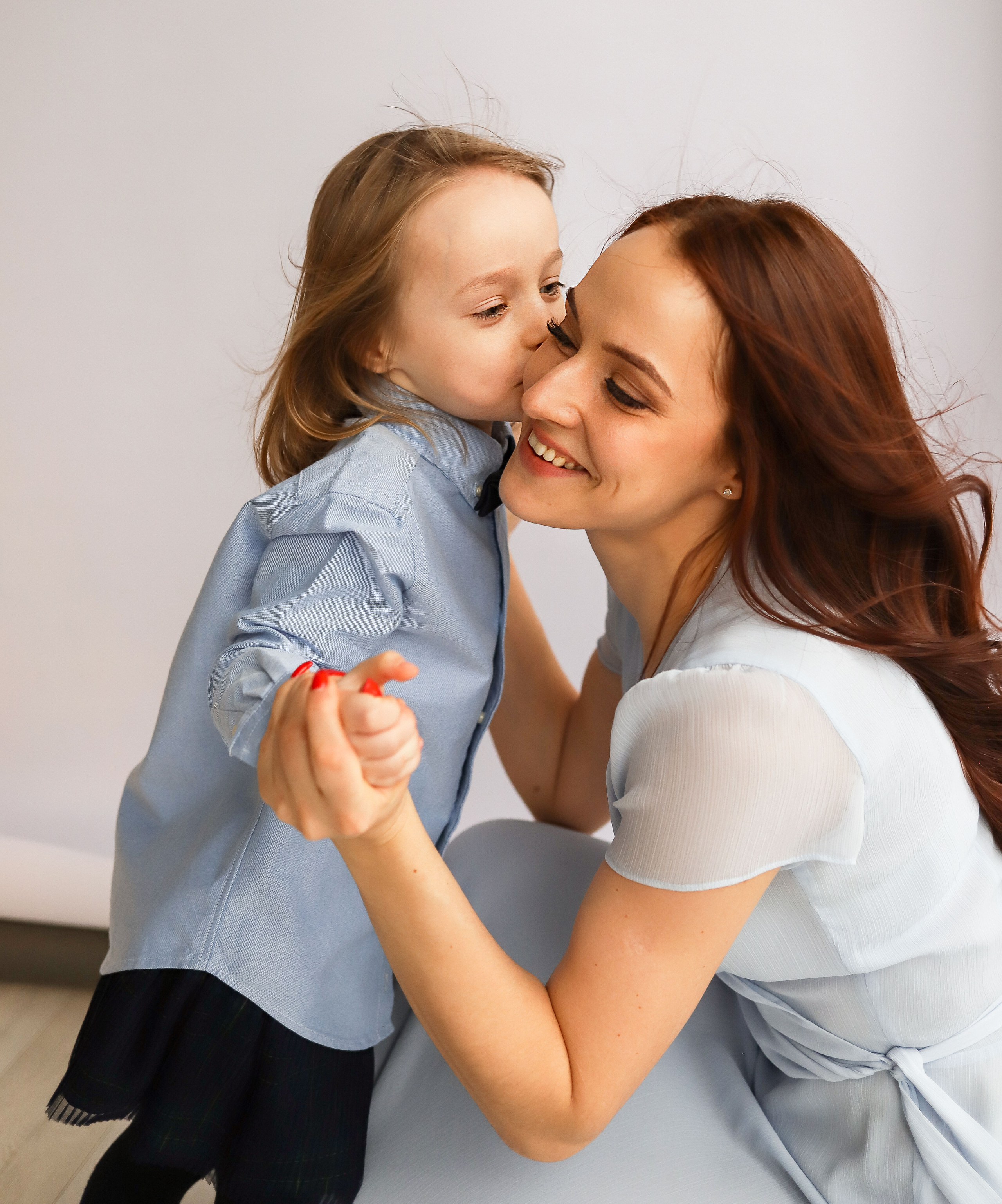 Фотосессия в нежных цветах. Фотостудия во Всеволожске. Подходит для всех творческих проектов