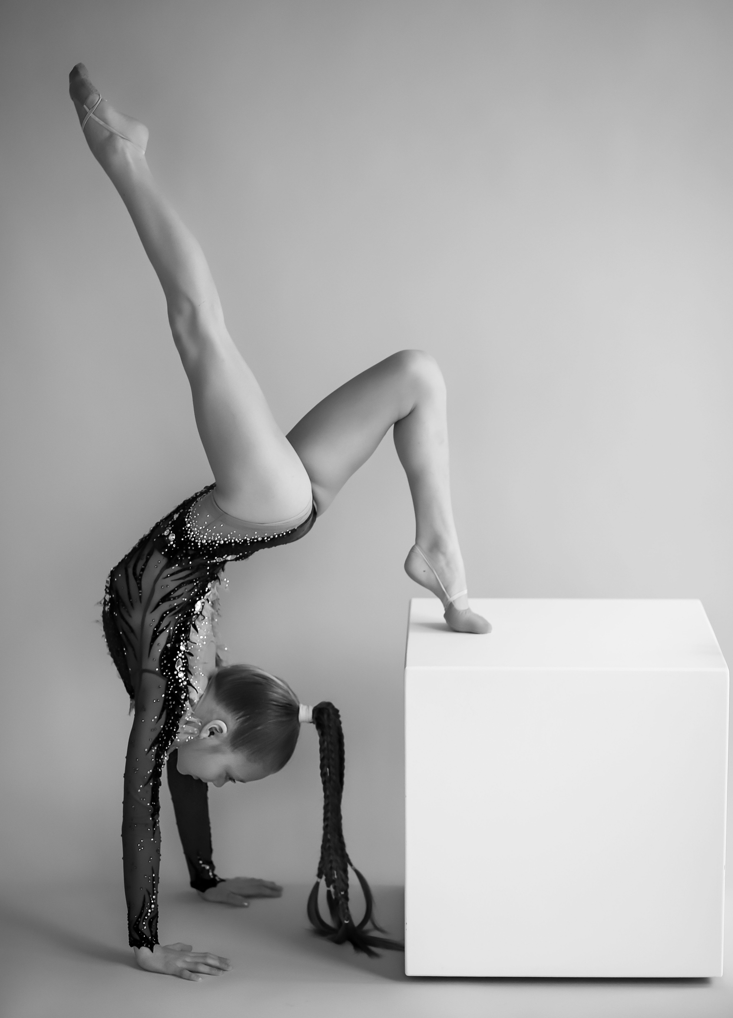 Фотосессия гимнастки. Фотостудия во Всеволожске. Подходит для всех творческих проектов