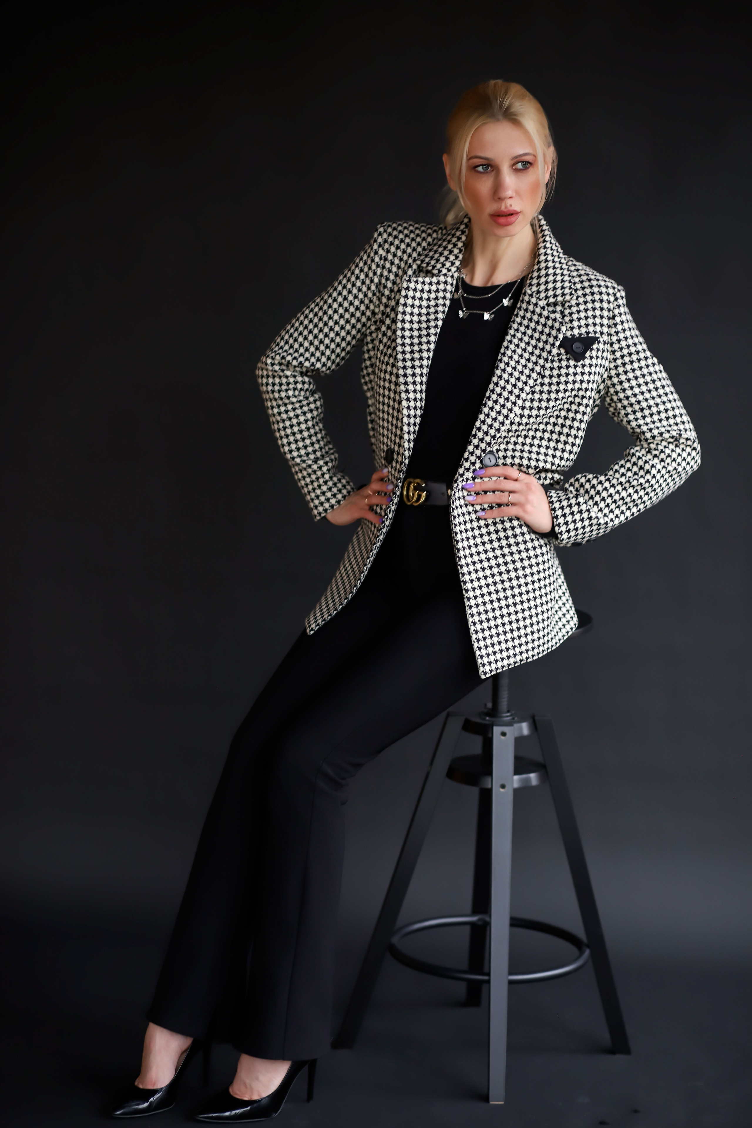 Портретный фотограф Ивона. Фотостудия во Всеволожске. Подходит для всех творческих проектов