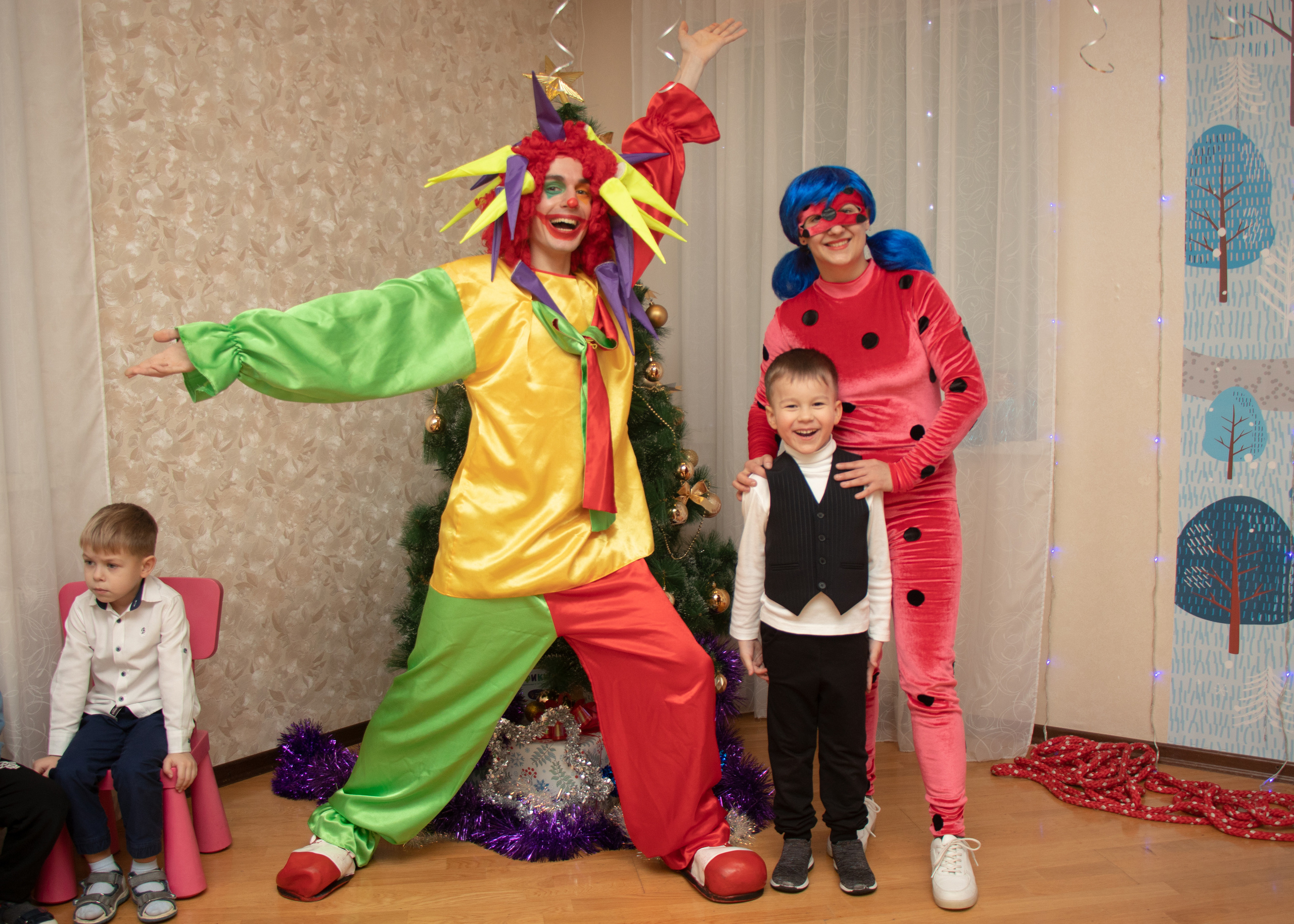 День рождения Дениса в детском саду «Счастье». Фотостудия во Всеволожске. Подходит для всех творческих проектов