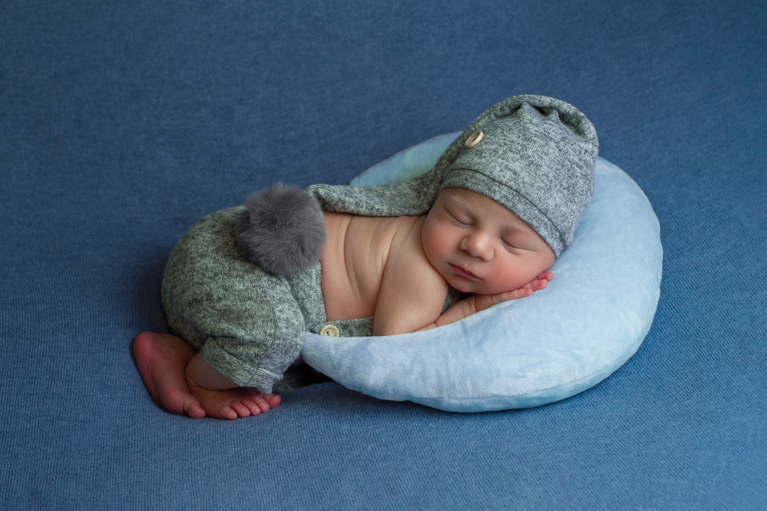 Фотосъемка новорожденных. Фотограф новорожденных в городе Санкт-Петербург