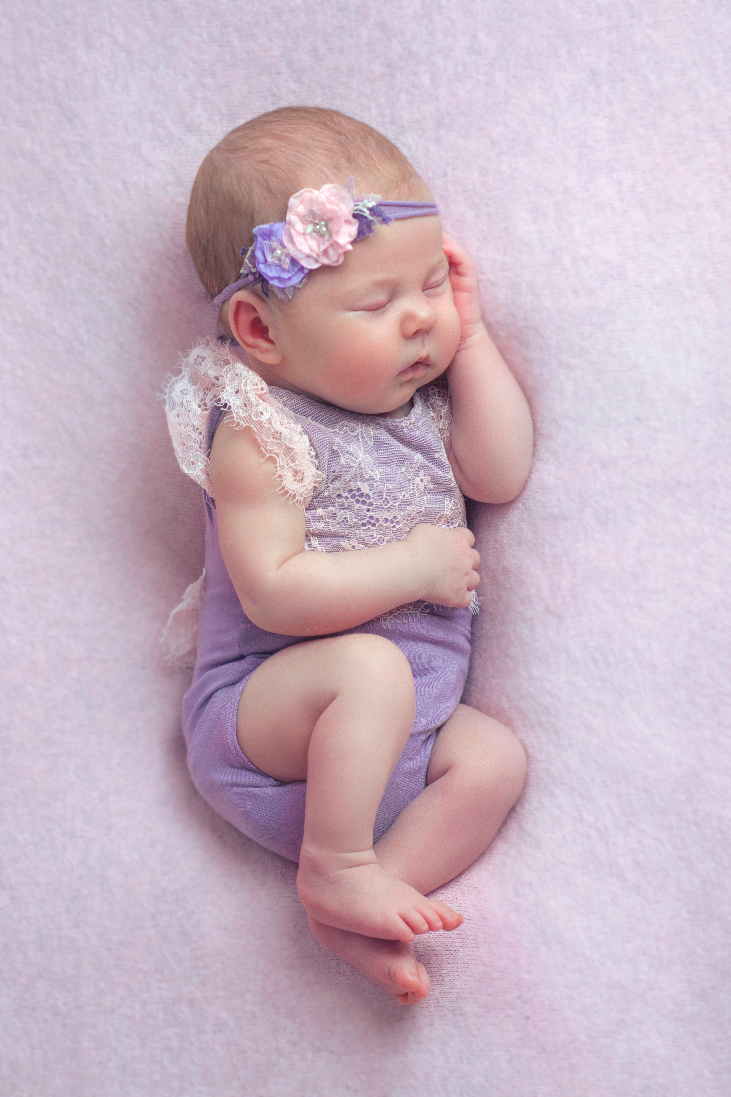 Фотосъемка новорожденных. Фотограф новорожденных в городе Санкт-Петербург