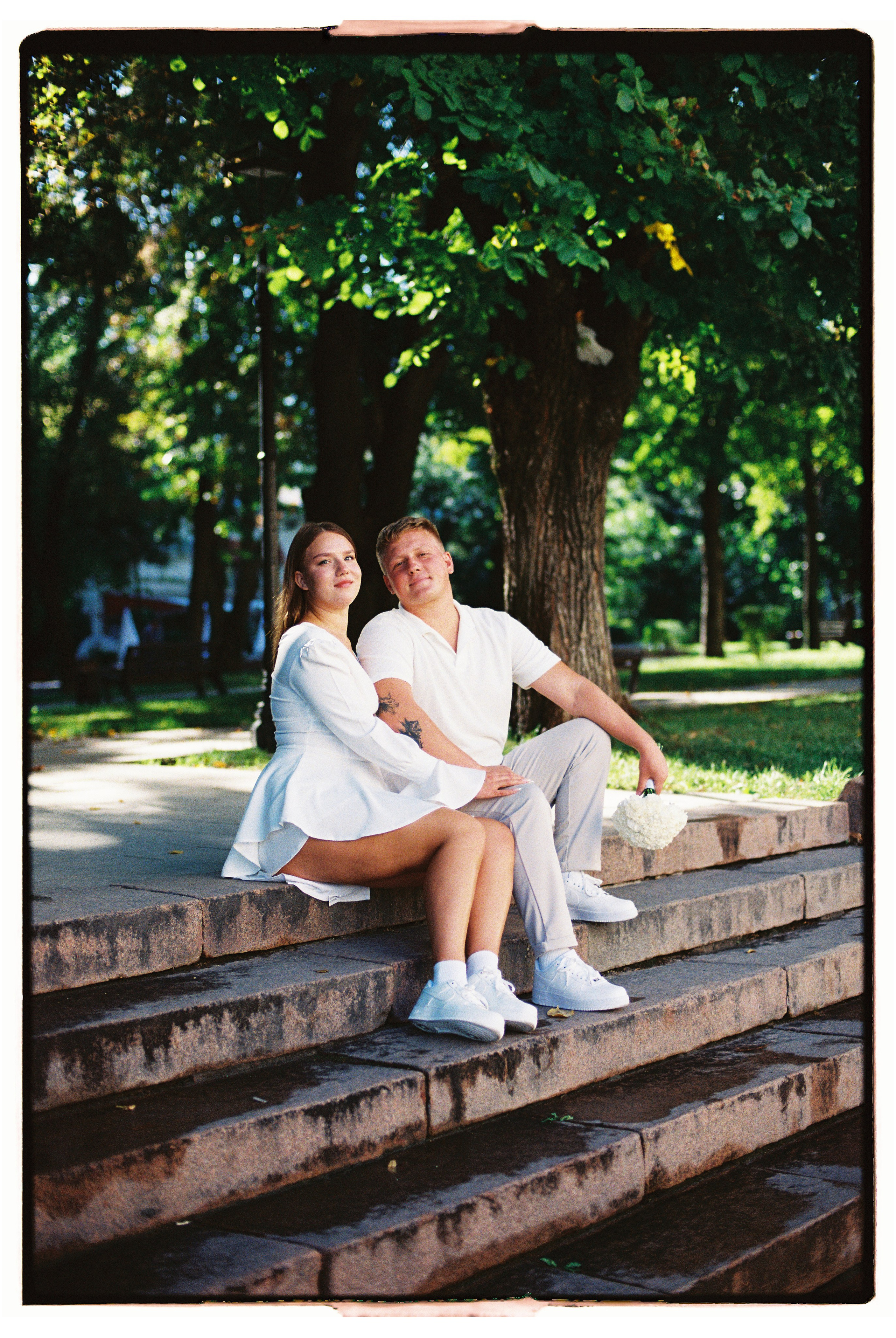 ЮЛИЯ И ВЛАДИМИР: ЦИФРА+ПЛЕНКА. Photographer Darya Fyodorova
