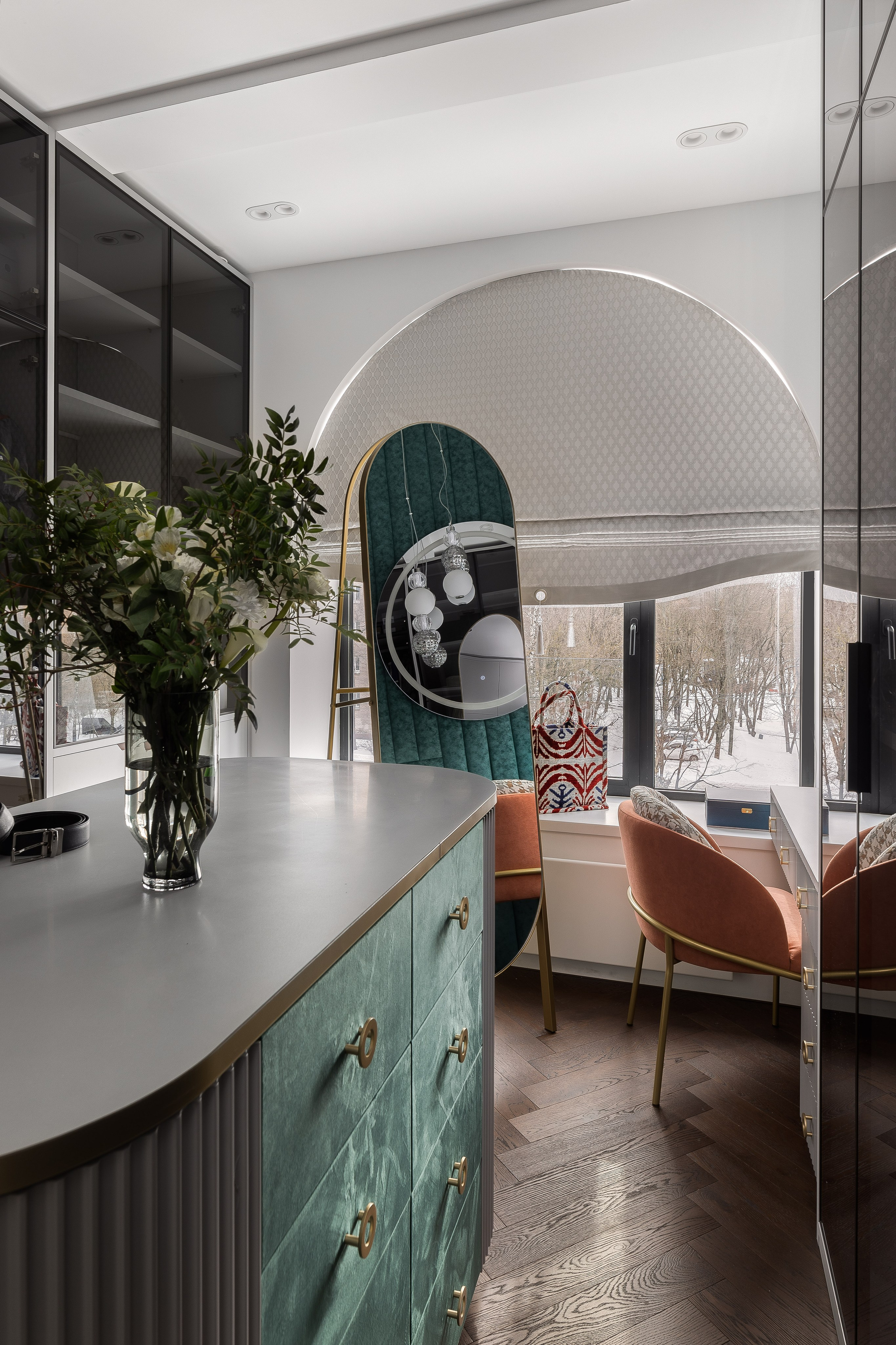 Яркая квартира. Совместная работа с интерьерным стилистом. Интерьерный фотограф в Москве