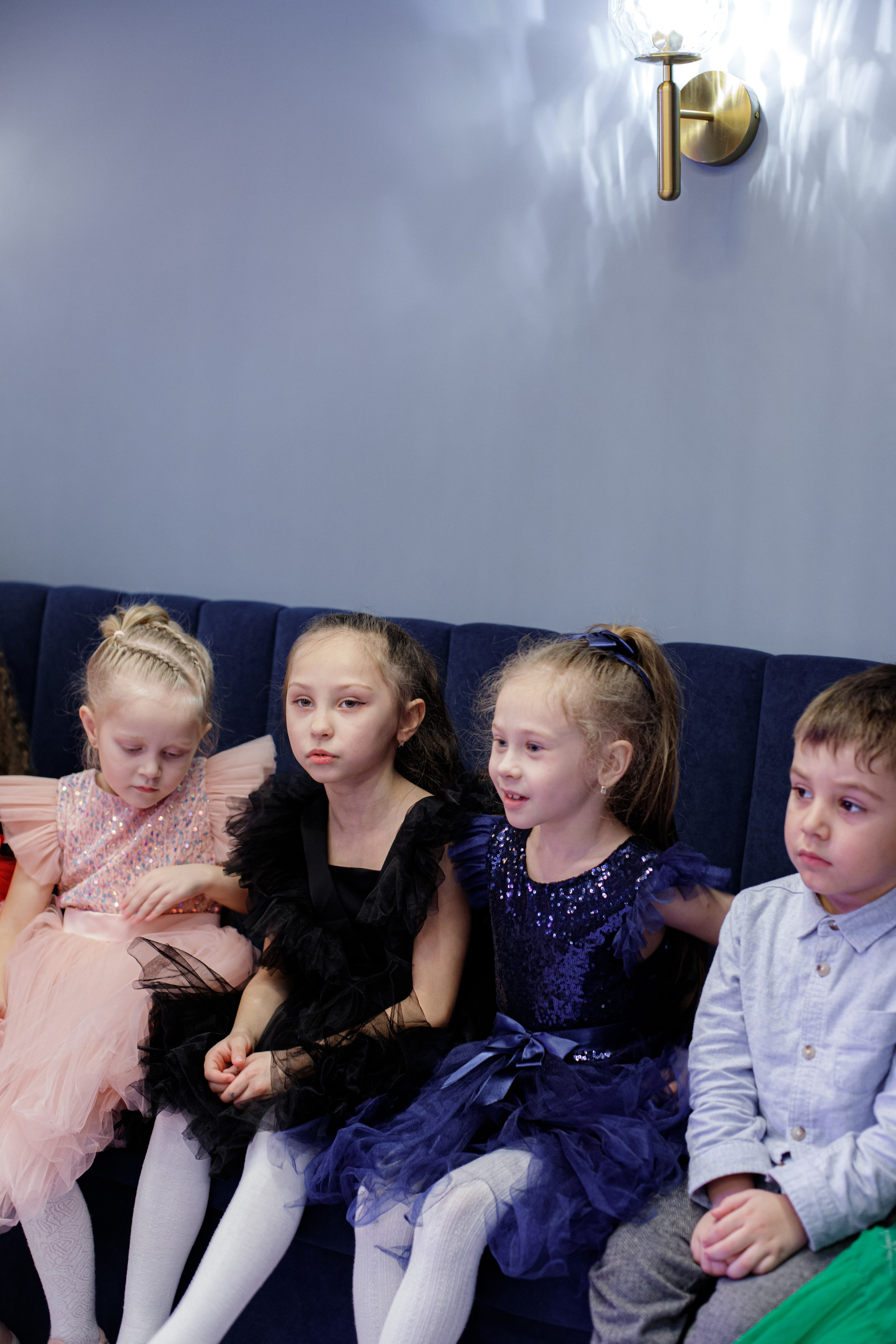 ASIA'S BIRTHDAY PARTY. Photokarish