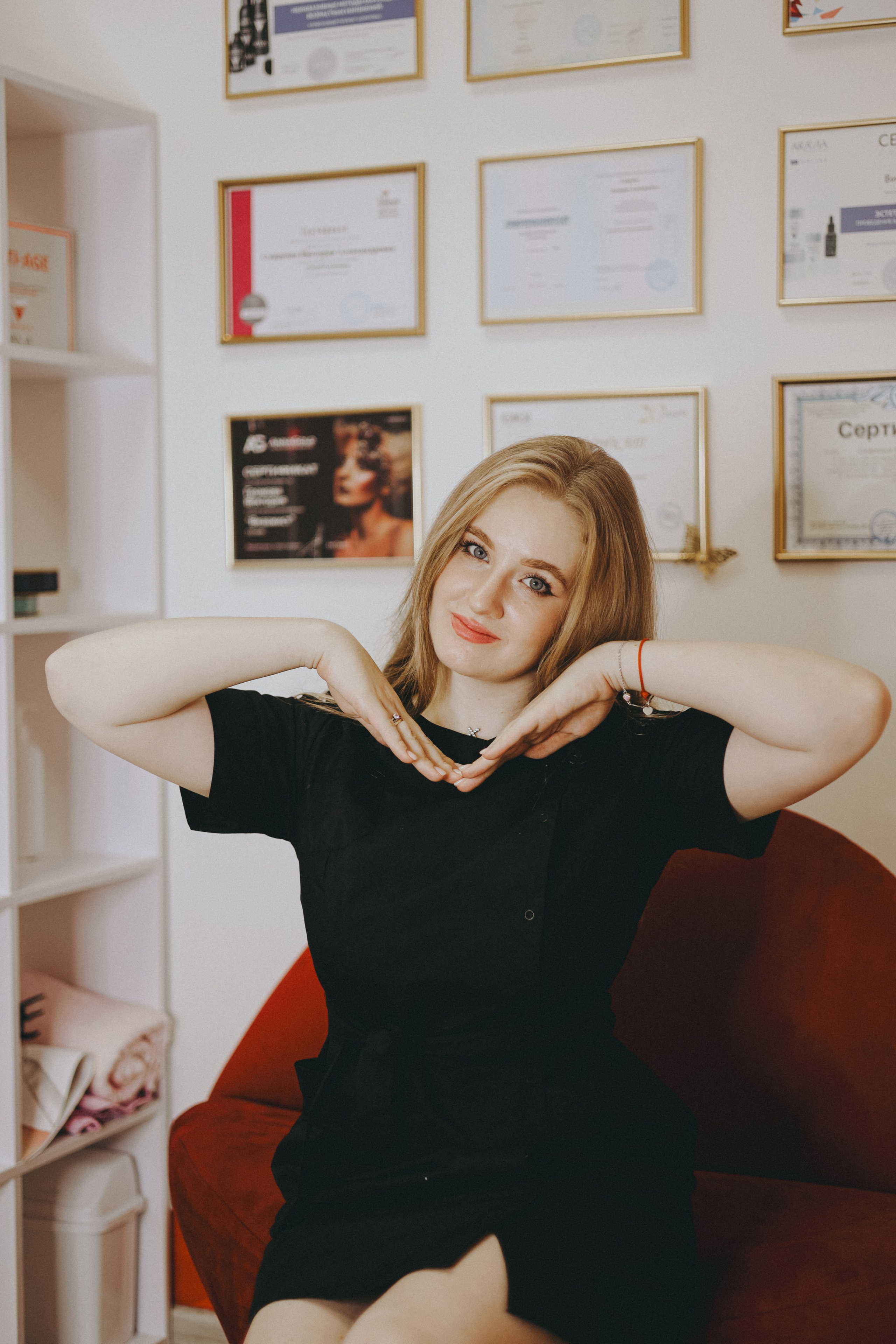 Косметолог Виктория Громова. Фотограф Мария Лаенко