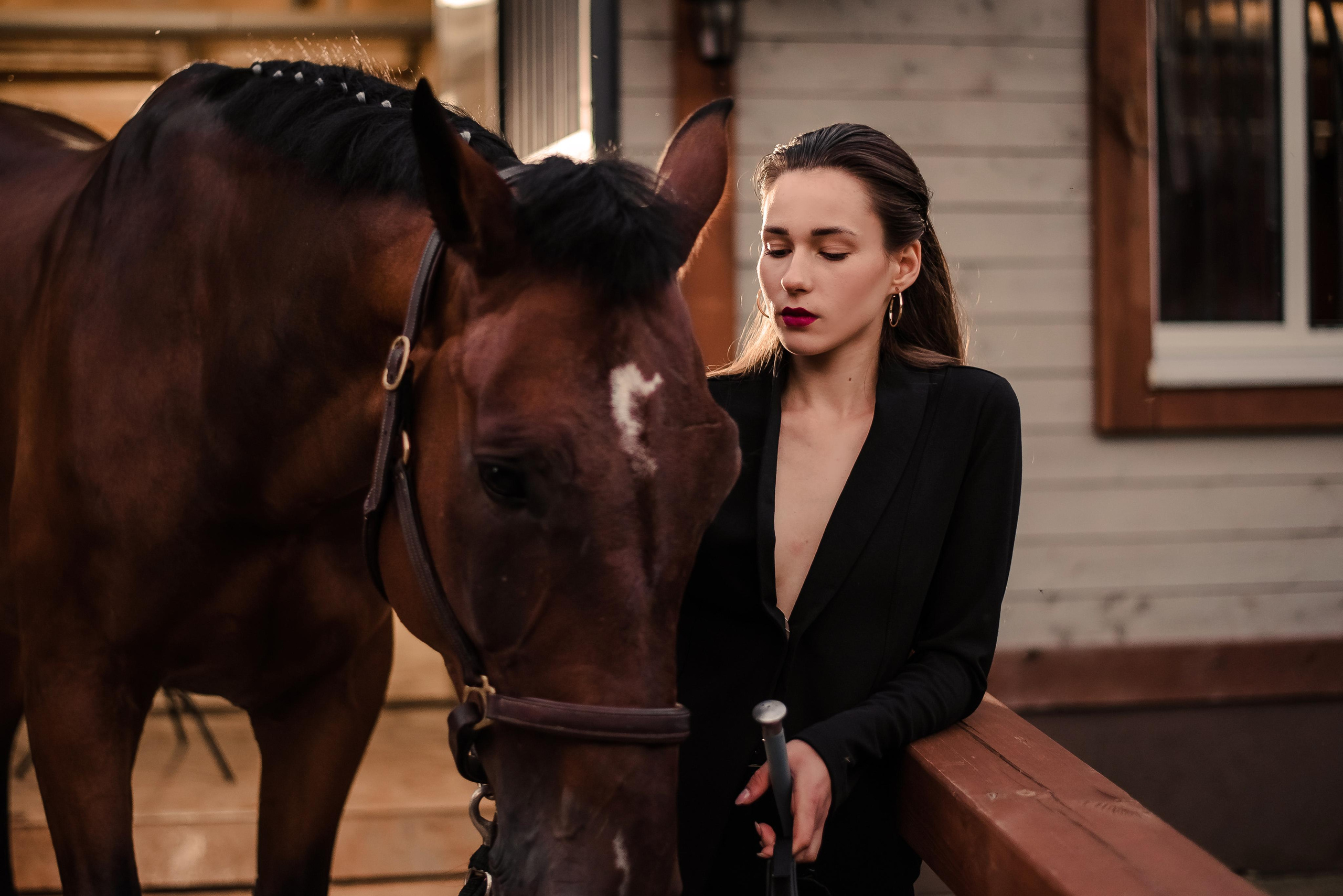 Фотосессии с лошадьми. Контент фотограф в Москве Лихачева Ксения