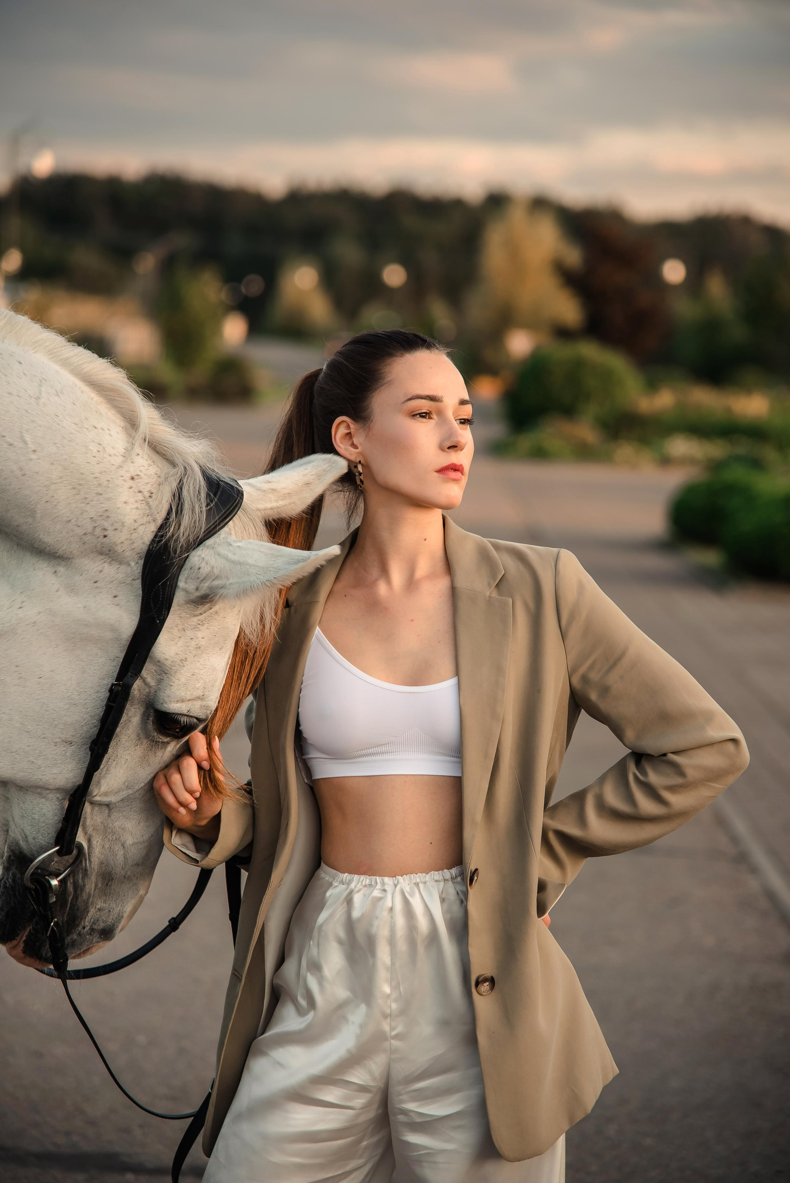Фотосессии с лошадьми. Контент фотограф в Москве Лихачева Ксения