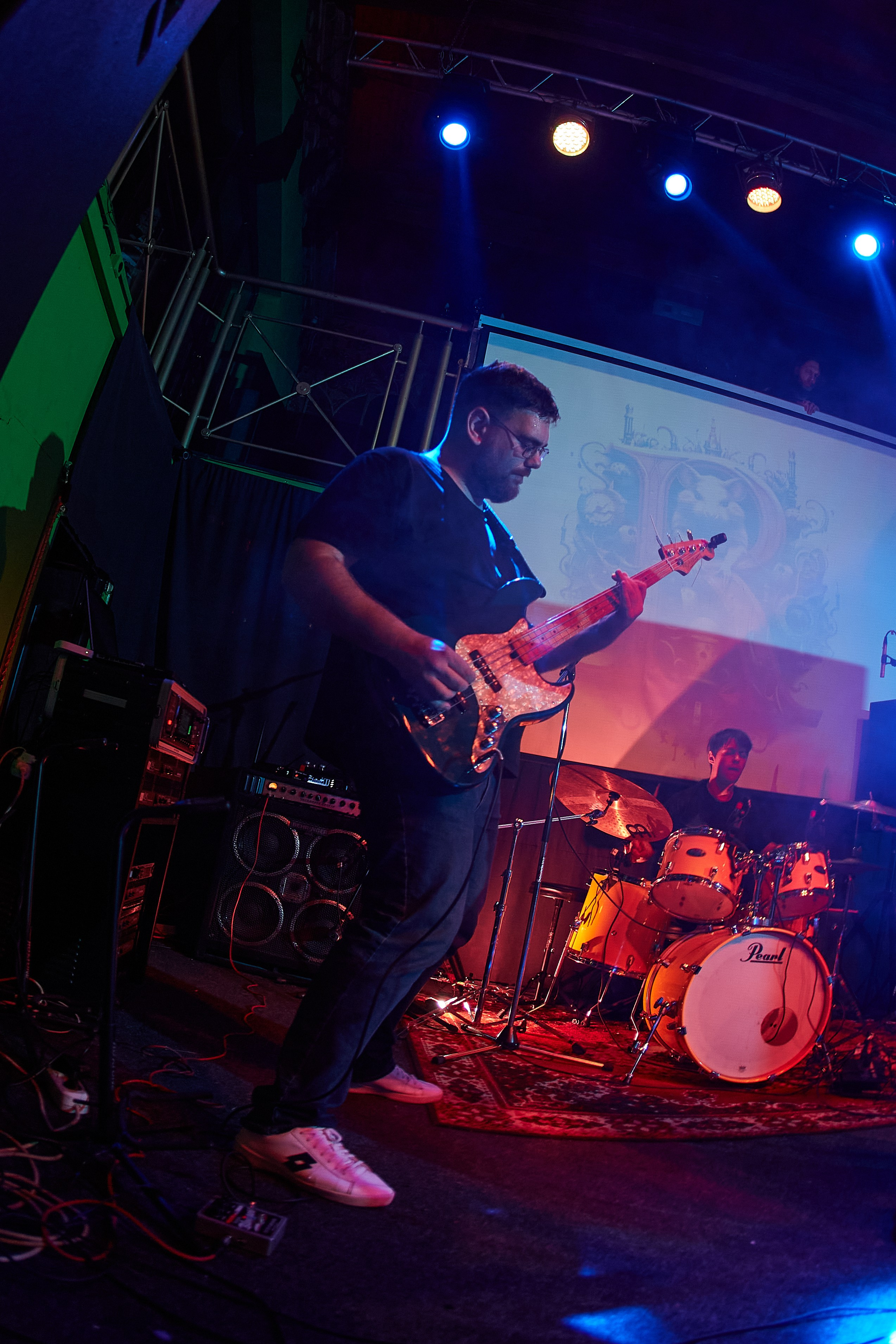 2023-11-04. RatBlues