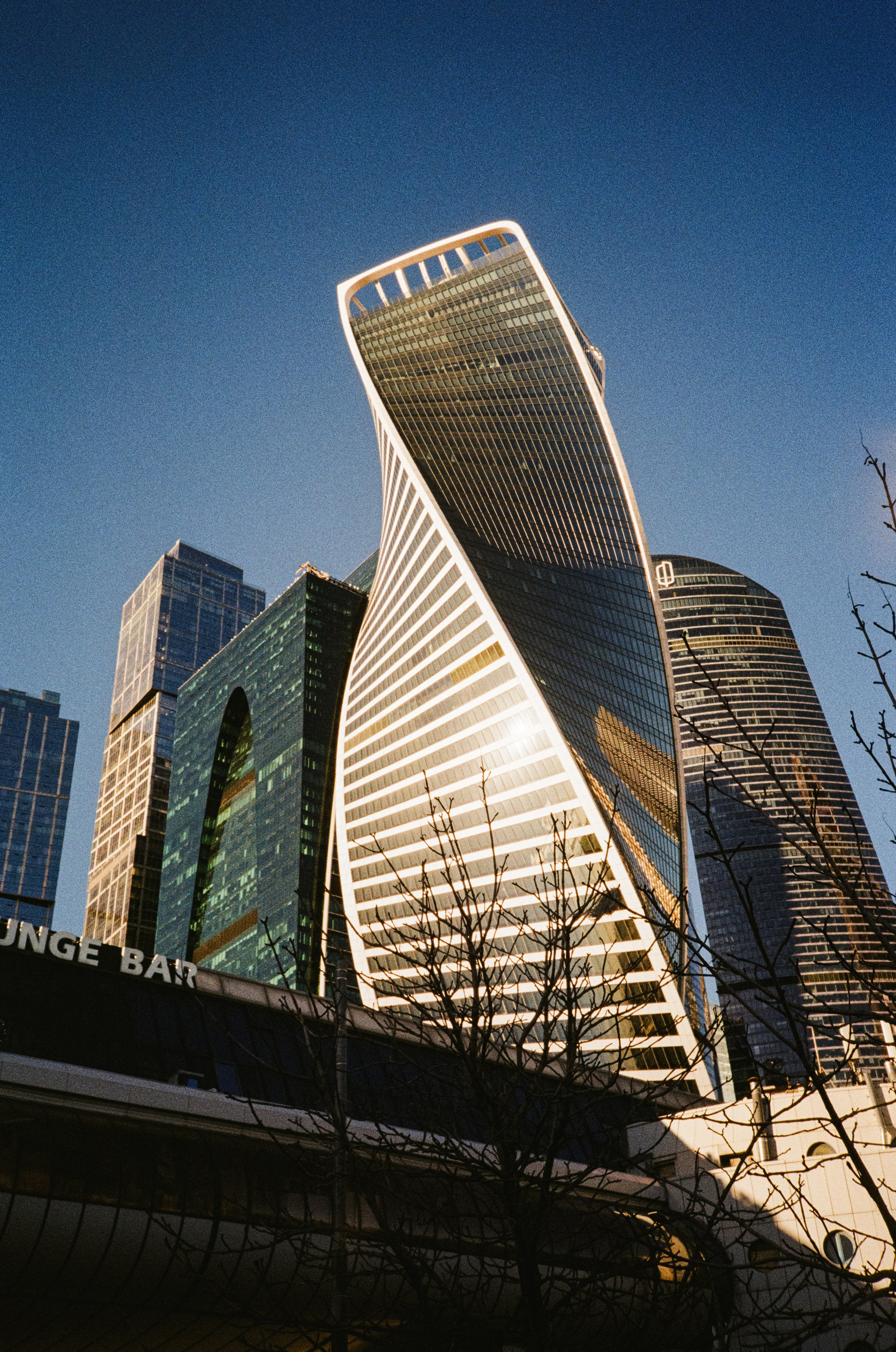 Москва Сити — 19 января 2025 года / Konica Big Mini (black) / Fujifilm C200