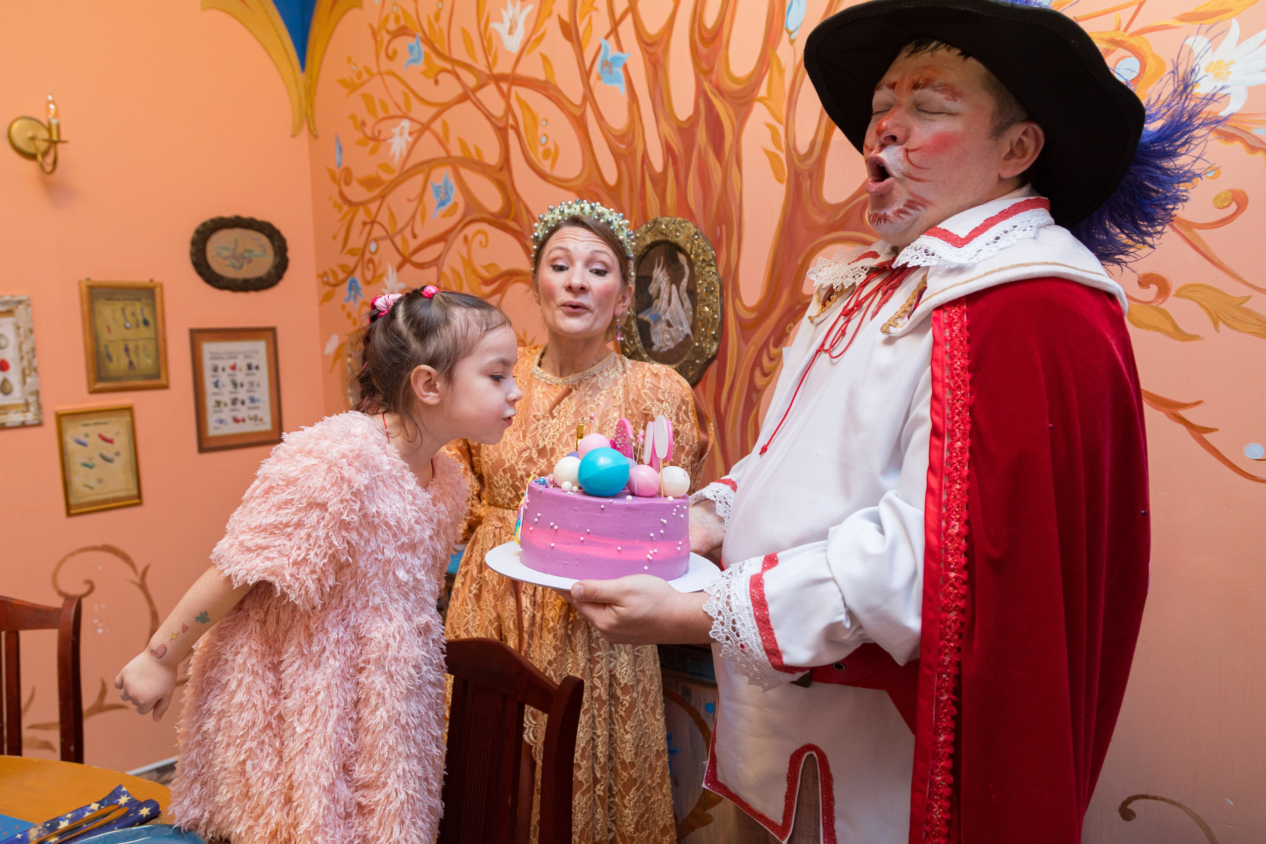 День рождения Луши. Сказкин дом. Детский и контент фотограф Надя Волкова Санкт-Петербург
