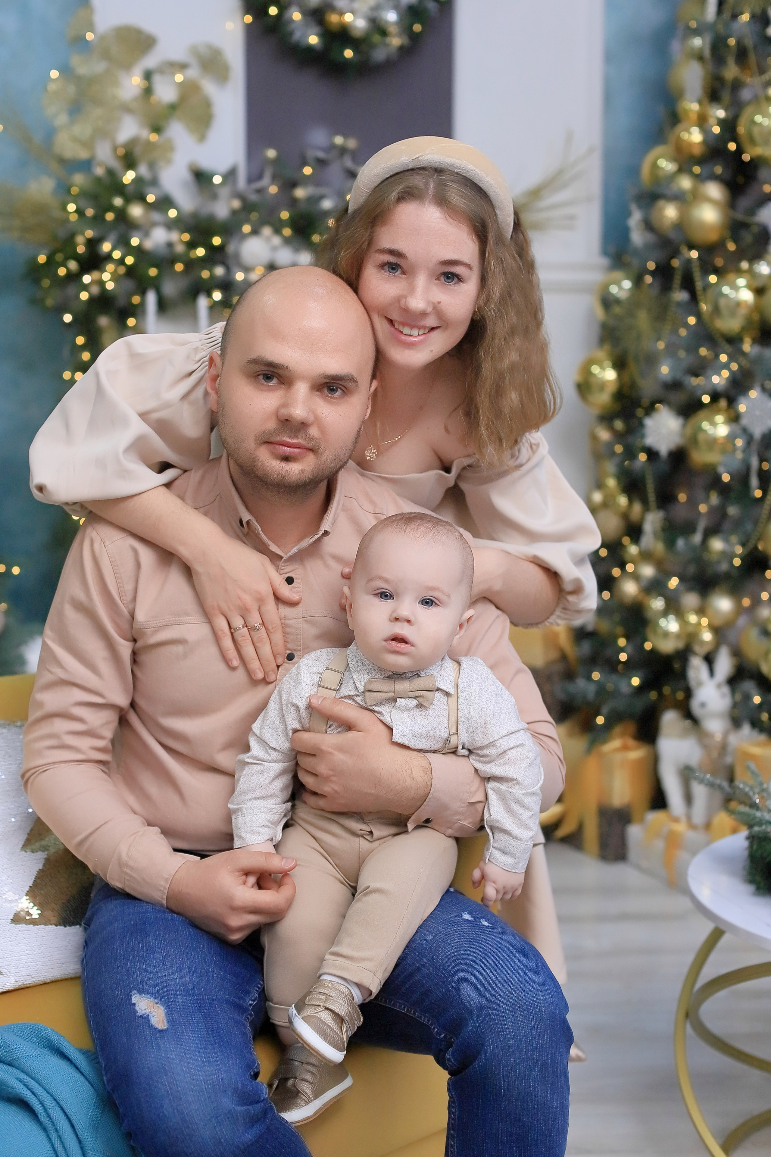 Семейные фотосессии в интерьере. Интерьерная фотостудия Toffee Studio