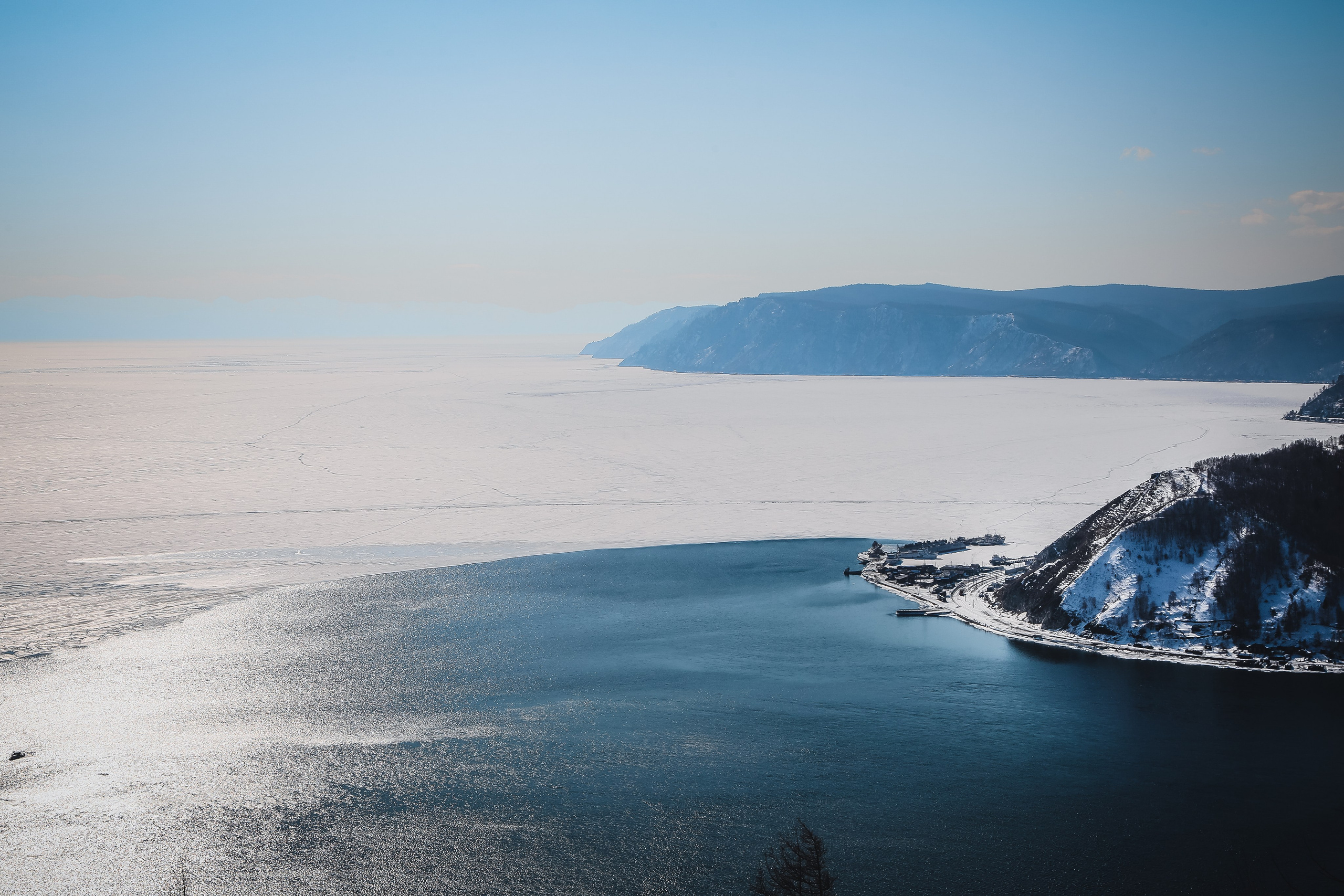 Байкал зимний: занимательная гляциология. Дарья Письменюк / Darya Leitstern — фотограф, музыкант, журналист, путешественник