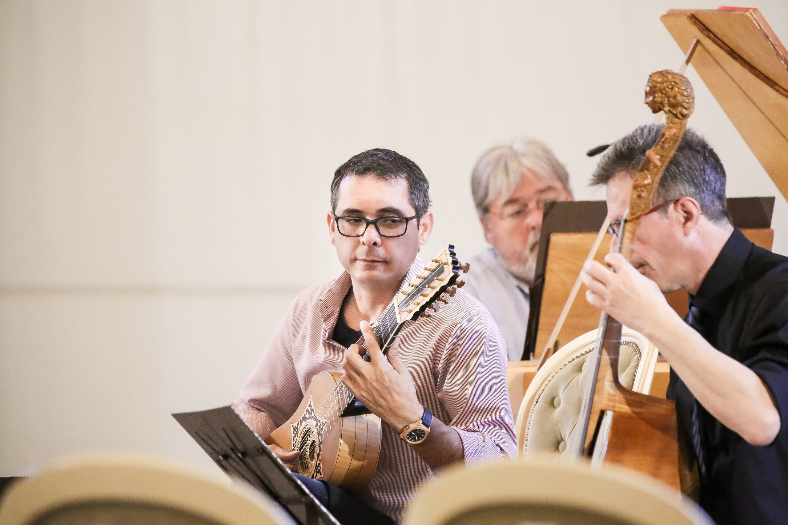 Путешествие мандолины. Дарья Письменюк / Darya Leitstern — фотограф, музыкант, журналист, путешественник
