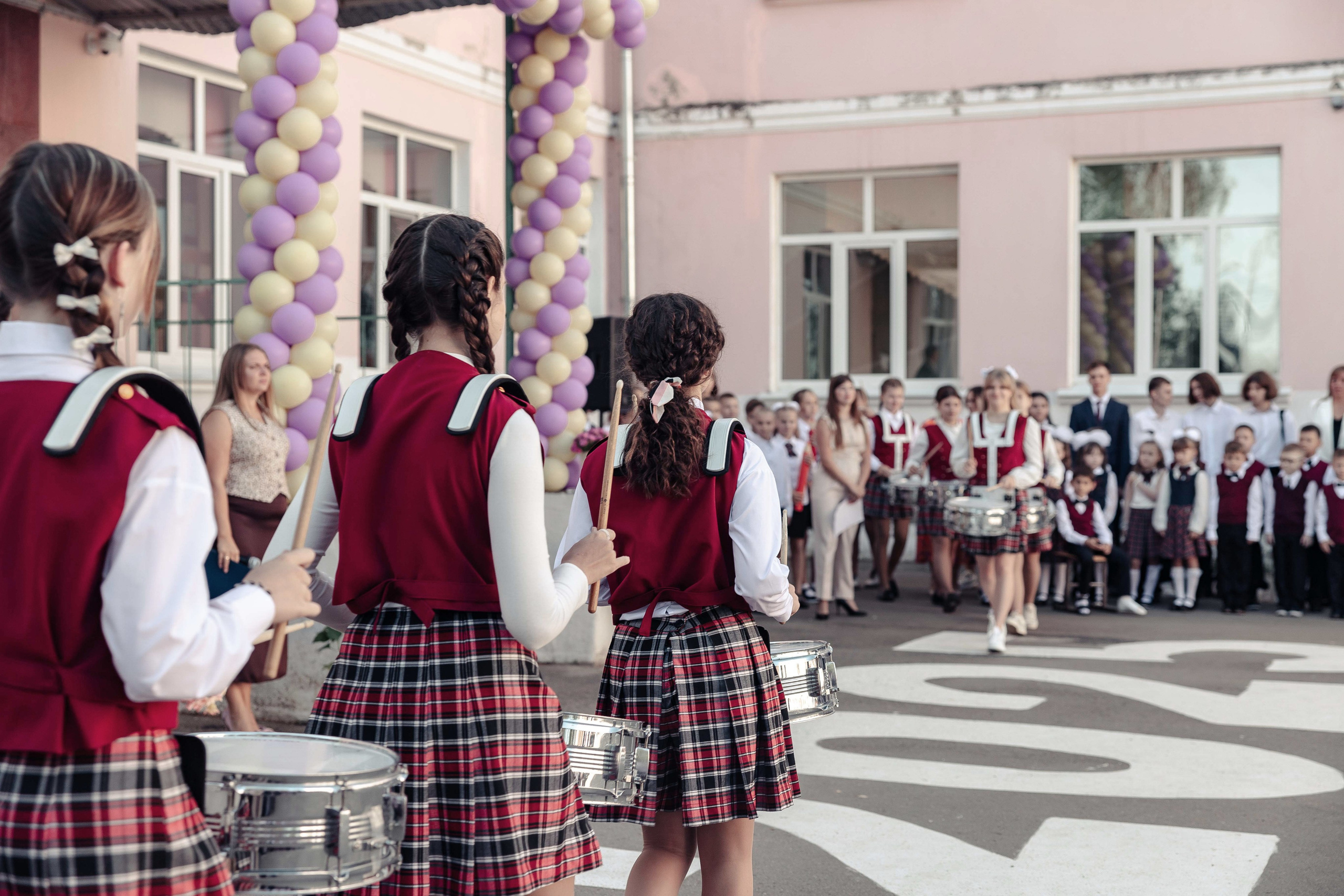 Фотограф первое сентября Нижний Новгород. Алексей Шаров — свадебный и репортажный фотограф в Нижнем Новгороде