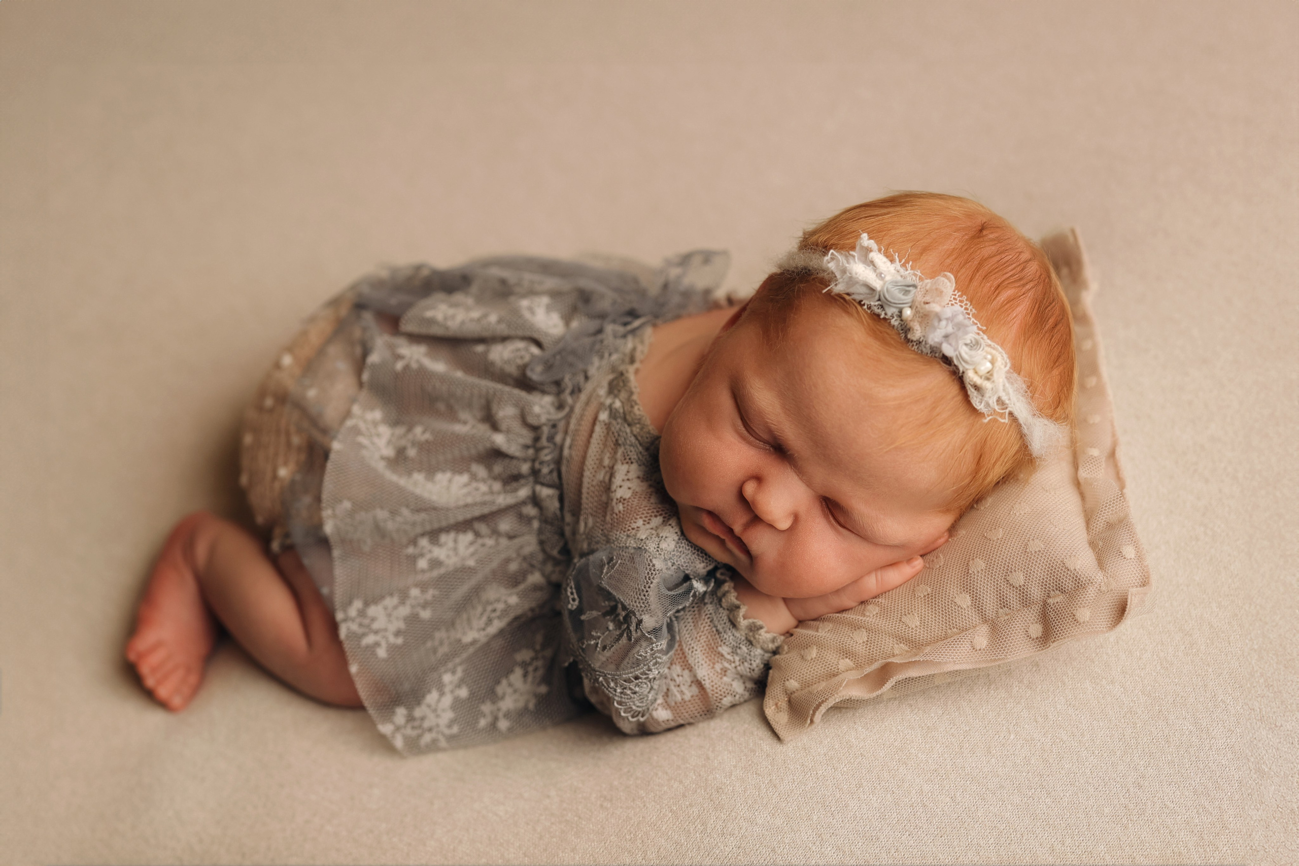 Новорожденные малыши. Фотограф Елена Зуйкова