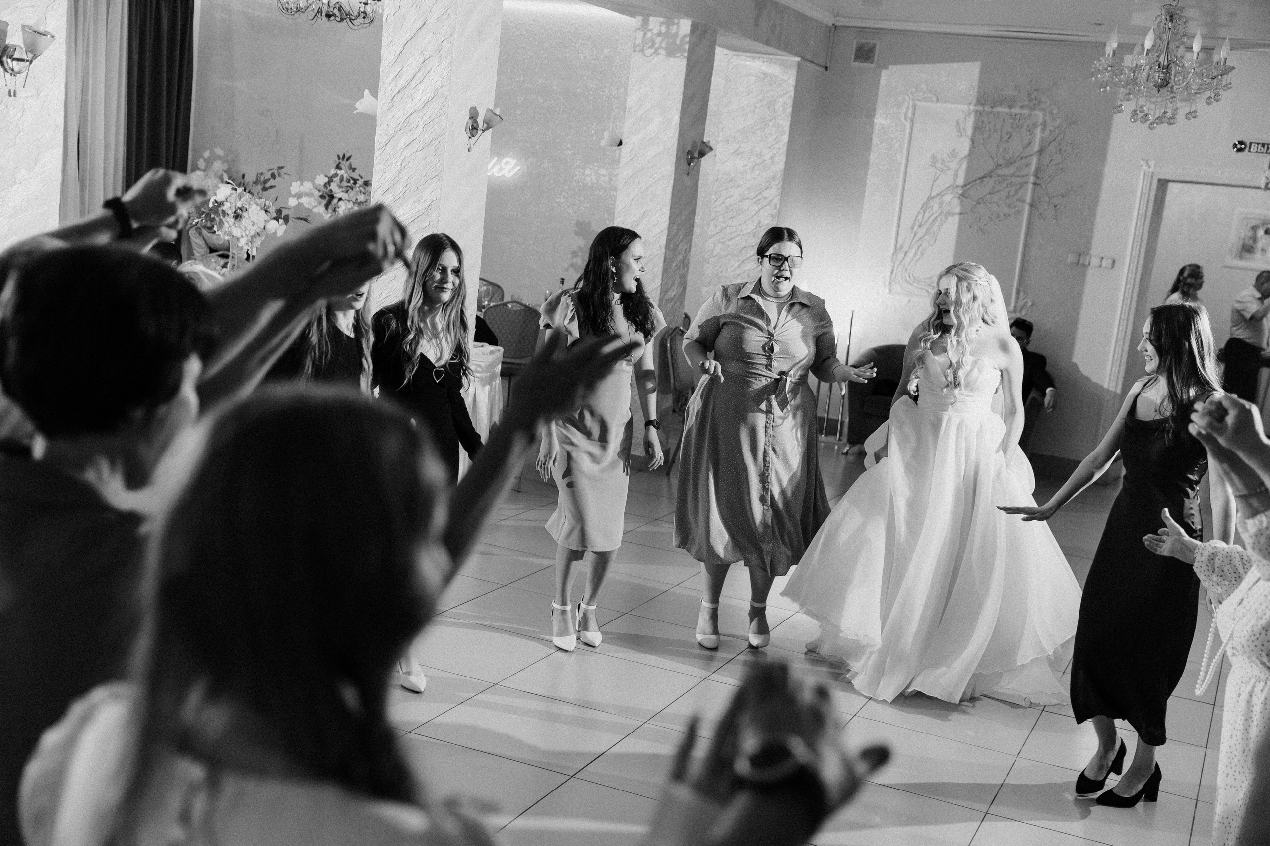 Он, она и весь день любви. Злата и Никита. Свадебный и семейный фотограф в Екатеринбурге Катя Буряк