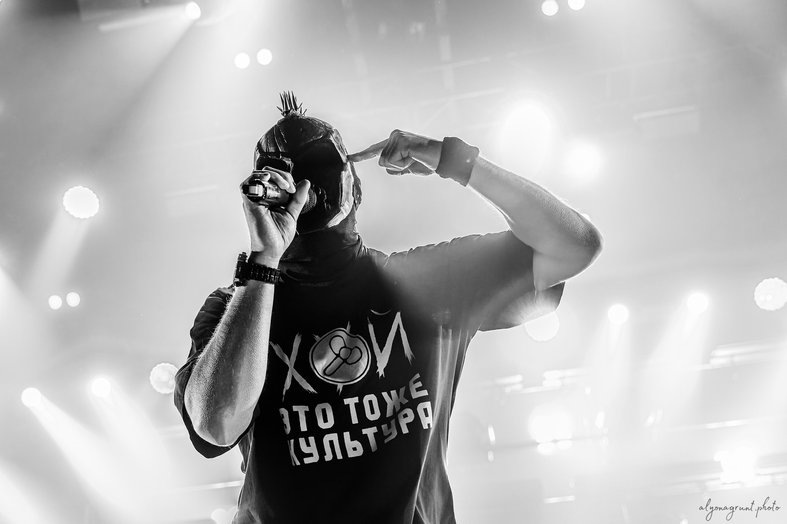 Пневмослон, фоторепортаж СПб, A2,17.10.2025. Алена Адрианова: фотограф в Санкт-Петербурге