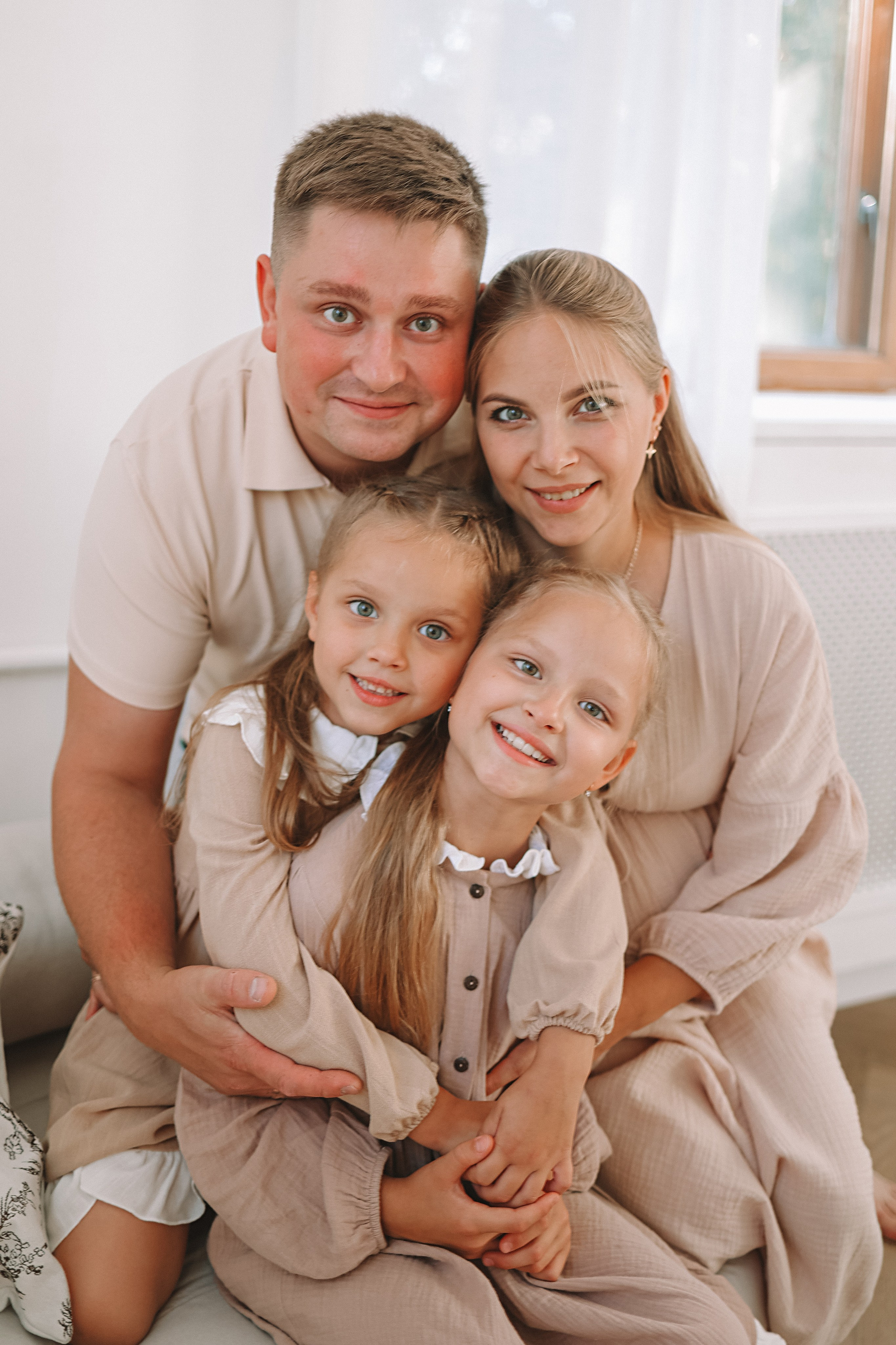 Квартира (беременность). Семейный фотограф Тюмень, фотограф на роды Салмина Мария