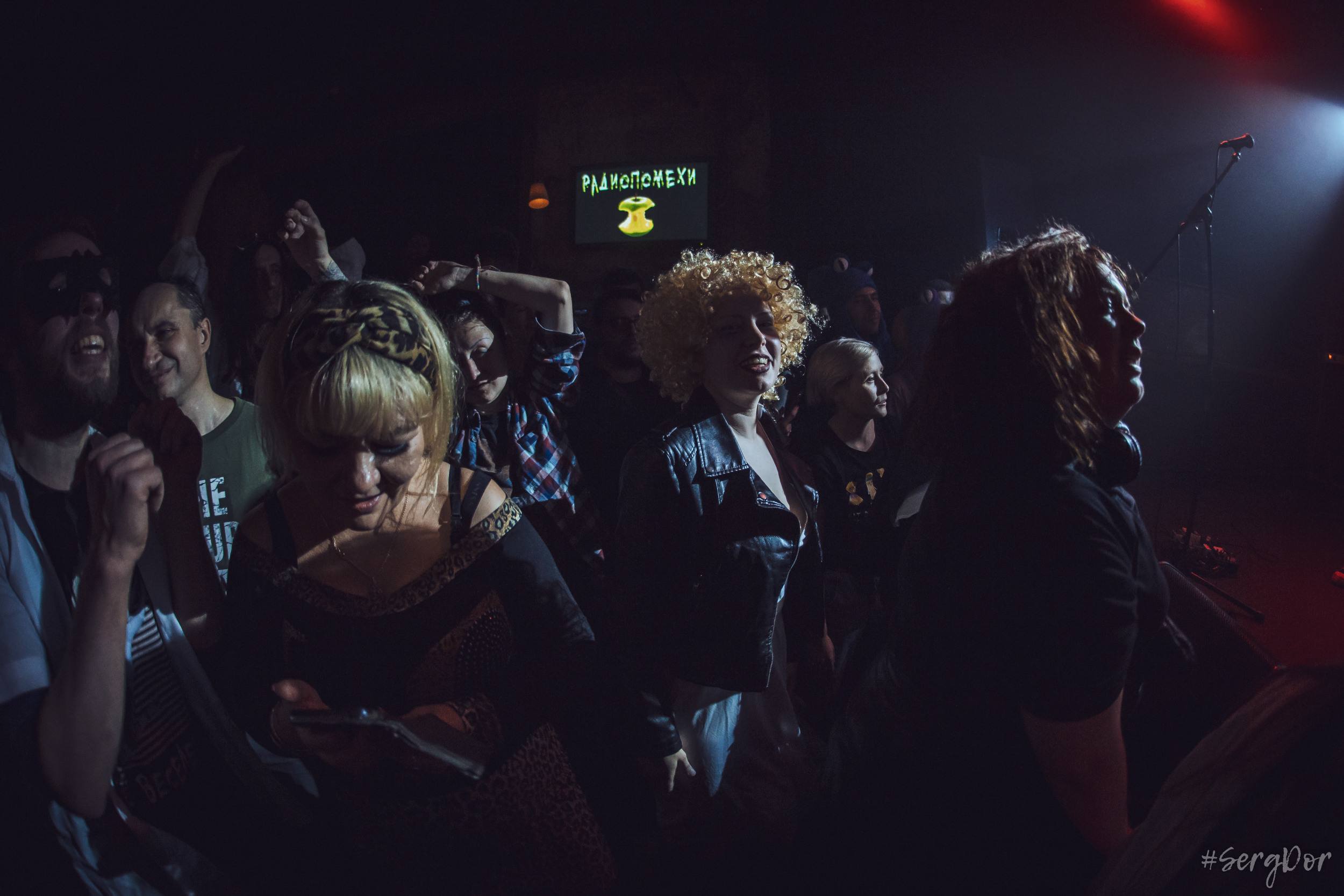 Радиопомехи, культурный центр Сердце, Санкт-Петербург, маскарад, ПТУ-рок, 21.10.2022, SergDor, 21 октября 2022 года, #SergDor, Муравейник