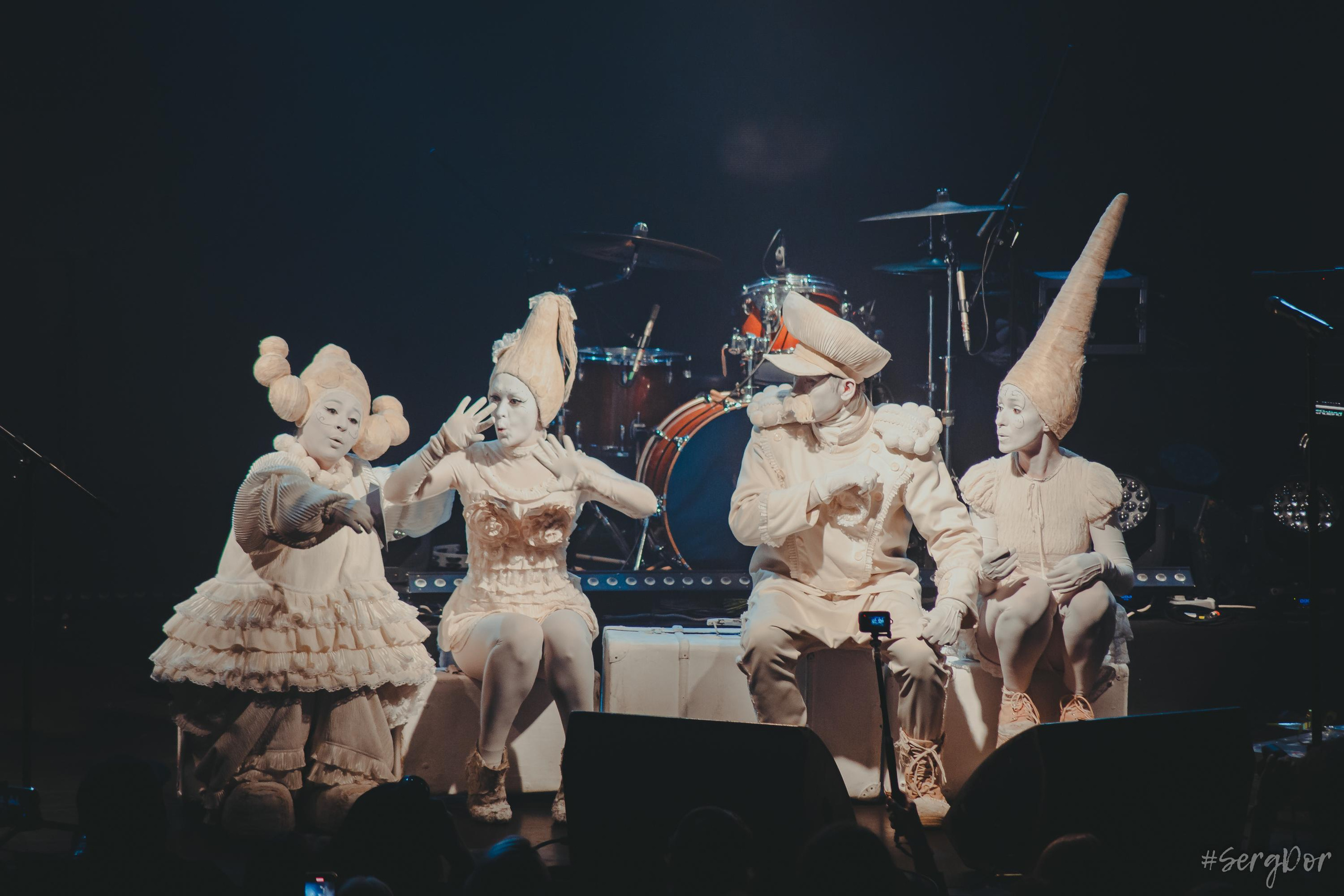 Мураками, Космонавт, Санкт-Петербург, Диляра Вагапова, за стеной, SergDor, 17.09.2022, #SergDor, 17 сентября 2022 года