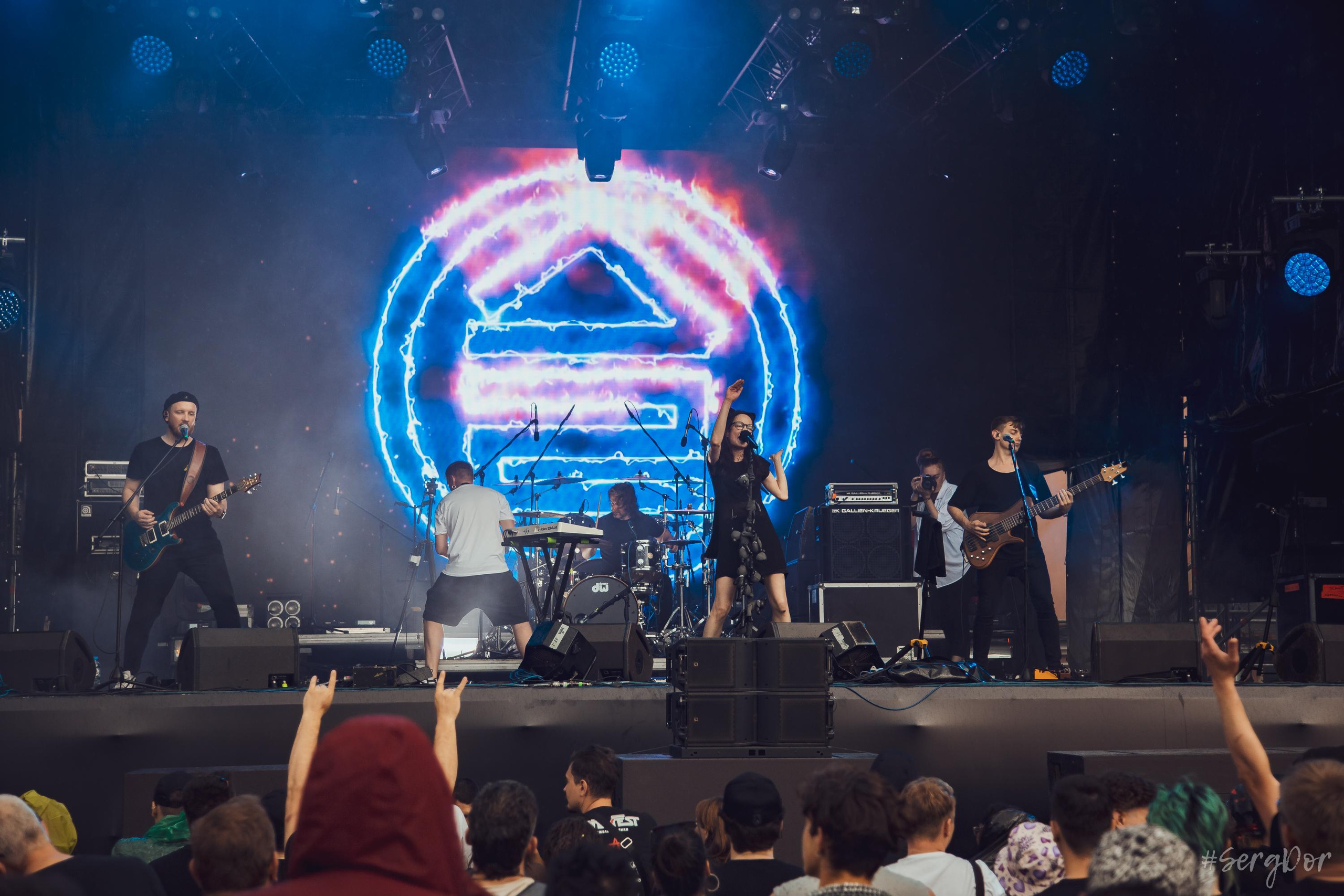 Дайте два, KKinchevFest, Д2, Люся Махова, Тёща, ККинчевФест, Кинчев Фест, Севкабель, Санкт-Петербург, Питер, фестиваль, 23.07.2022, SergDor, 23 июля 2022 года, #SergDor