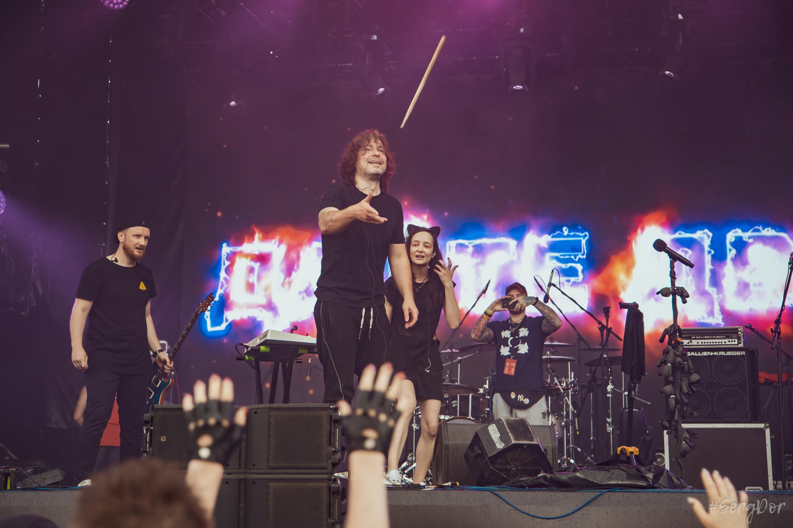 Дайте два, KKinchevFest, Д2, Люся Махова, Тёща, ККинчевФест, Кинчев Фест, Севкабель, Санкт-Петербург, Питер, фестиваль, 23.07.2022, SergDor, 23 июля 2022 года, #SergDor
