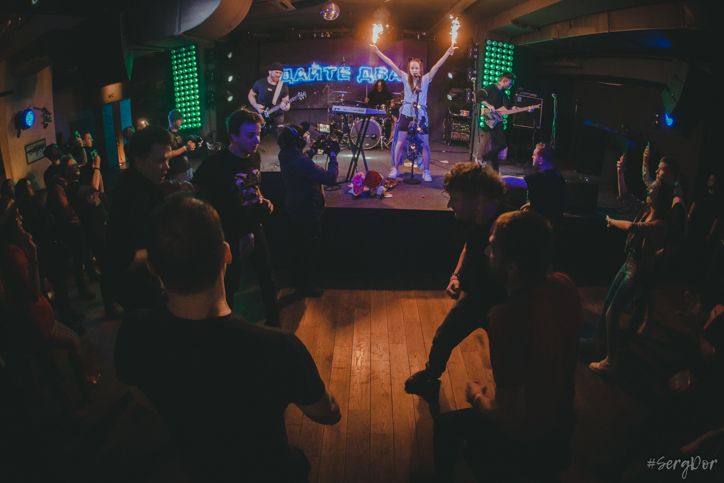 Дайте Два, Мумий Тролль Music Bar, 15 лет, день рождения, Люся Махова, Тёща, Москва, концерт, 20.11.2022, SergDor, 20 ноября 2022 года, #SergDor