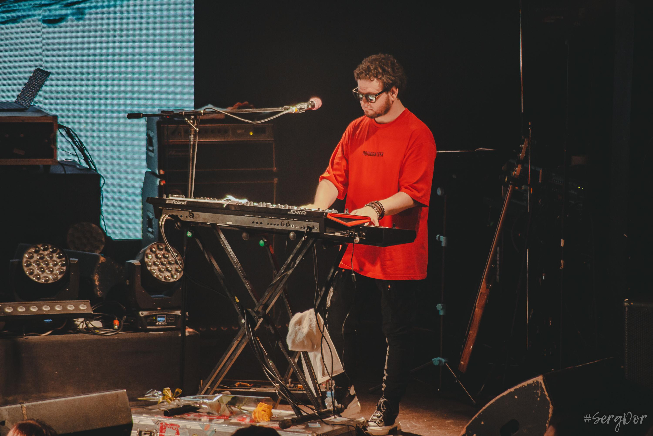 Мураками, Космонавт, Санкт-Петербург, Диляра Вагапова, за стеной, SergDor, 17.09.2022, #SergDor, 17 сентября 2022 года