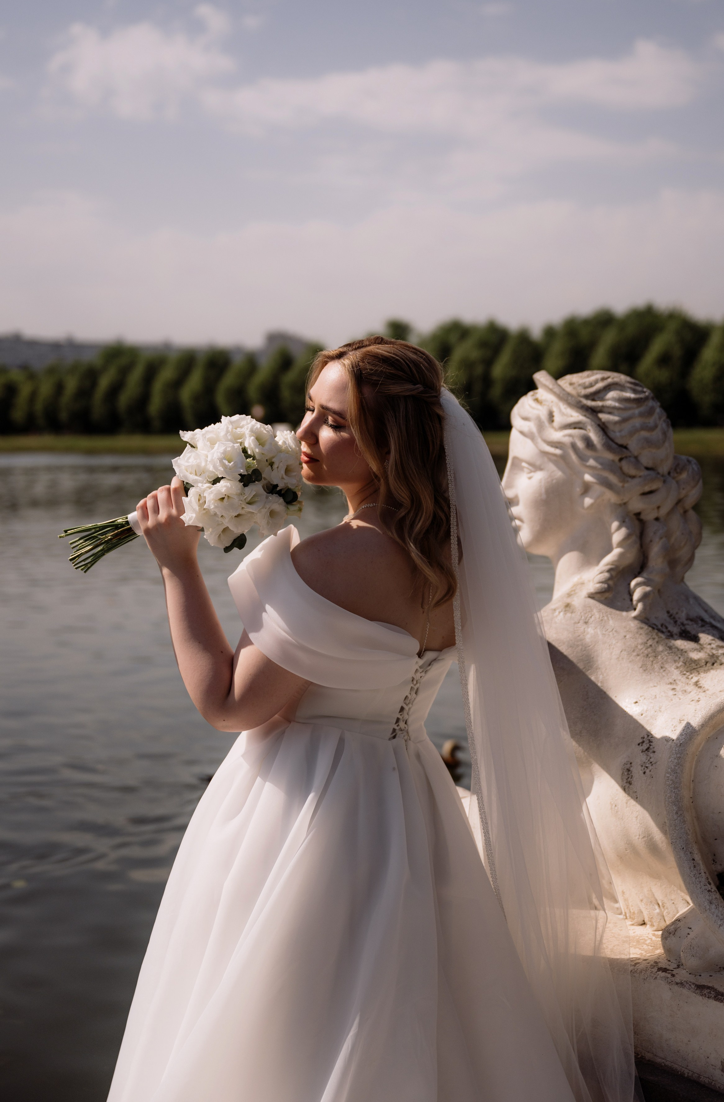 Свадебная прогулка в Царицино. Фотограф в Москве Алёна Степутенко
