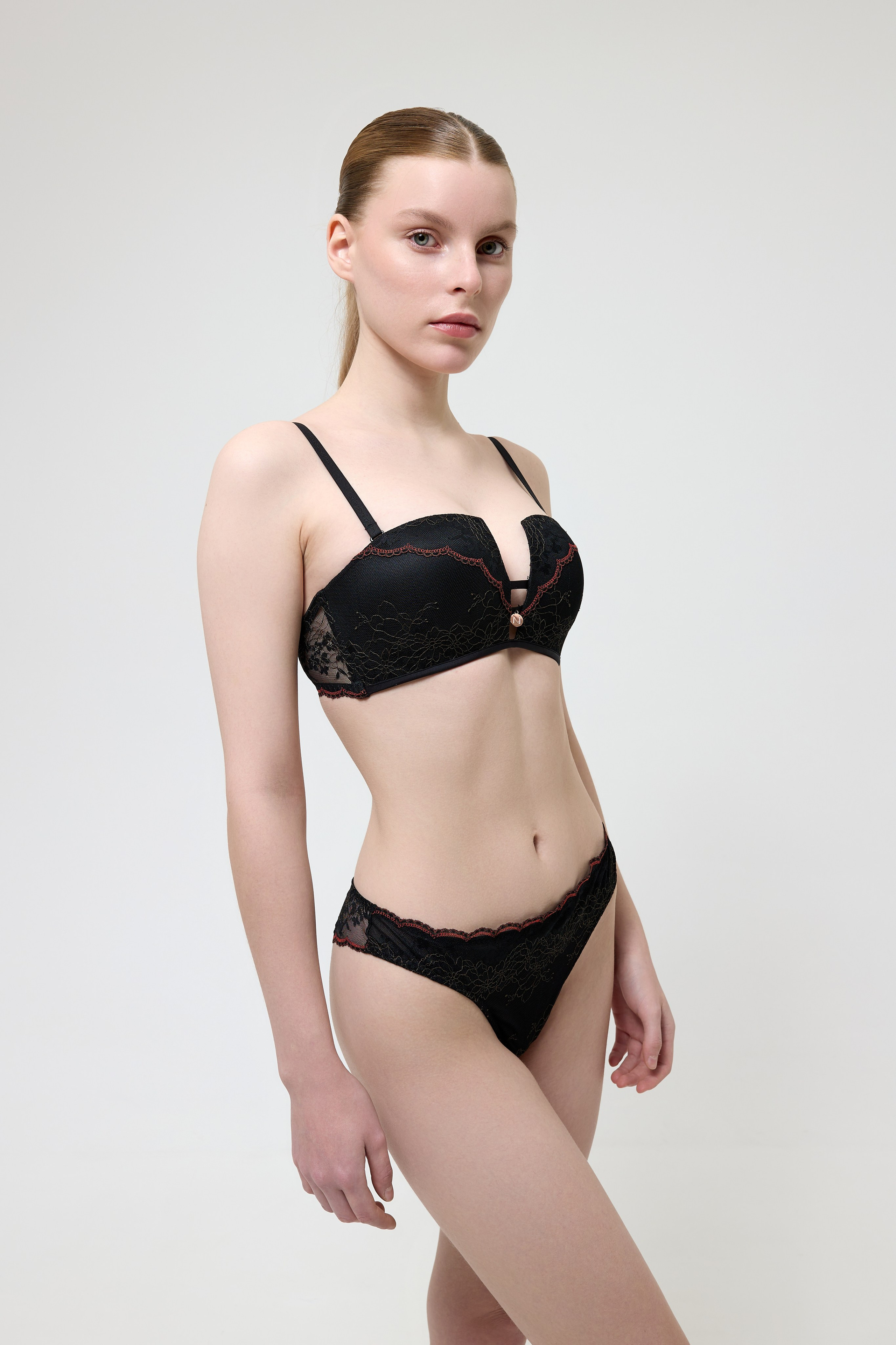 Белье каталог. Фотограф в Ростове-на-Дону Мария Аверина