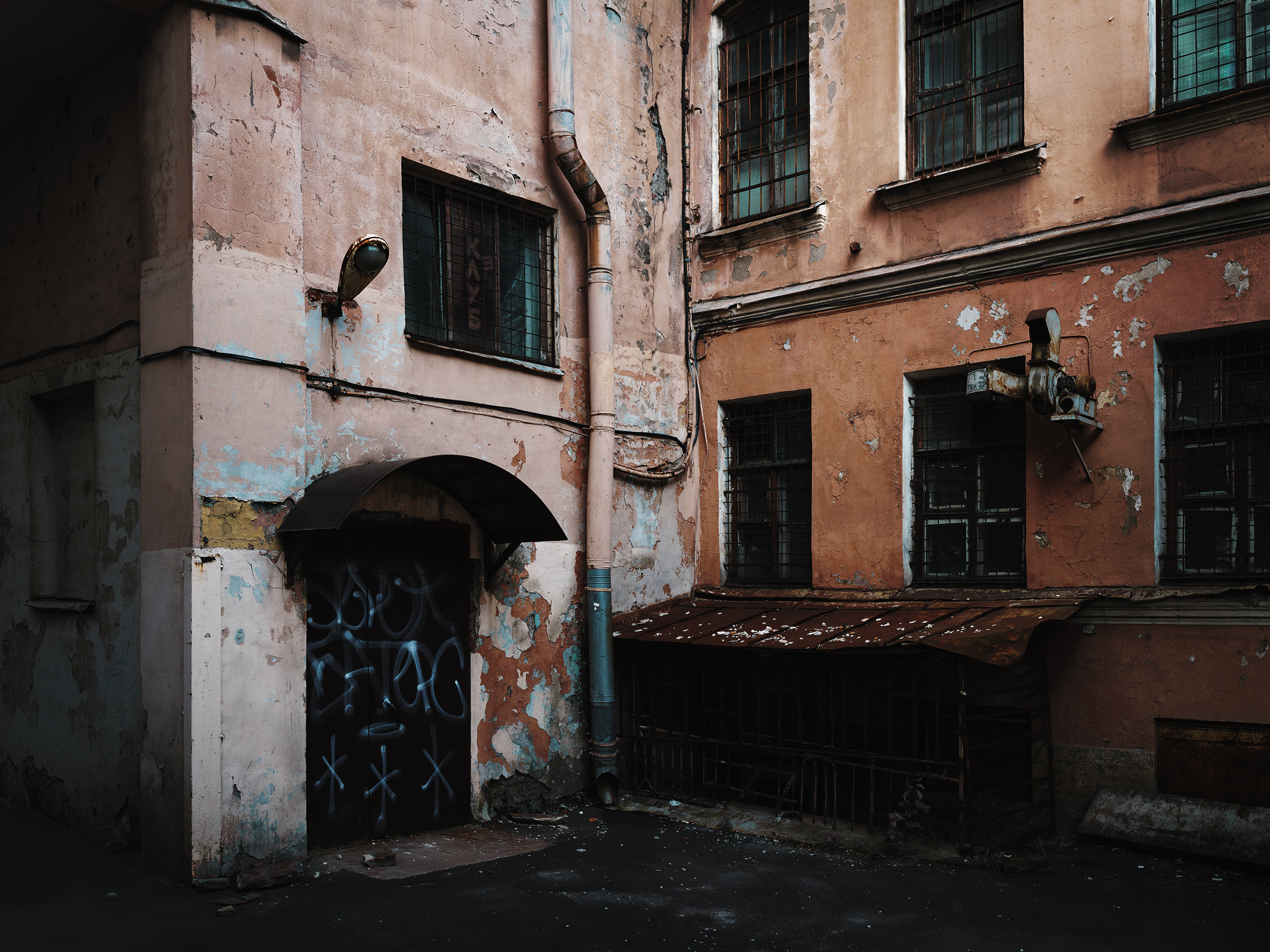 Saint Petersburg p.3. Viktor Garshnep Documentary Photographer