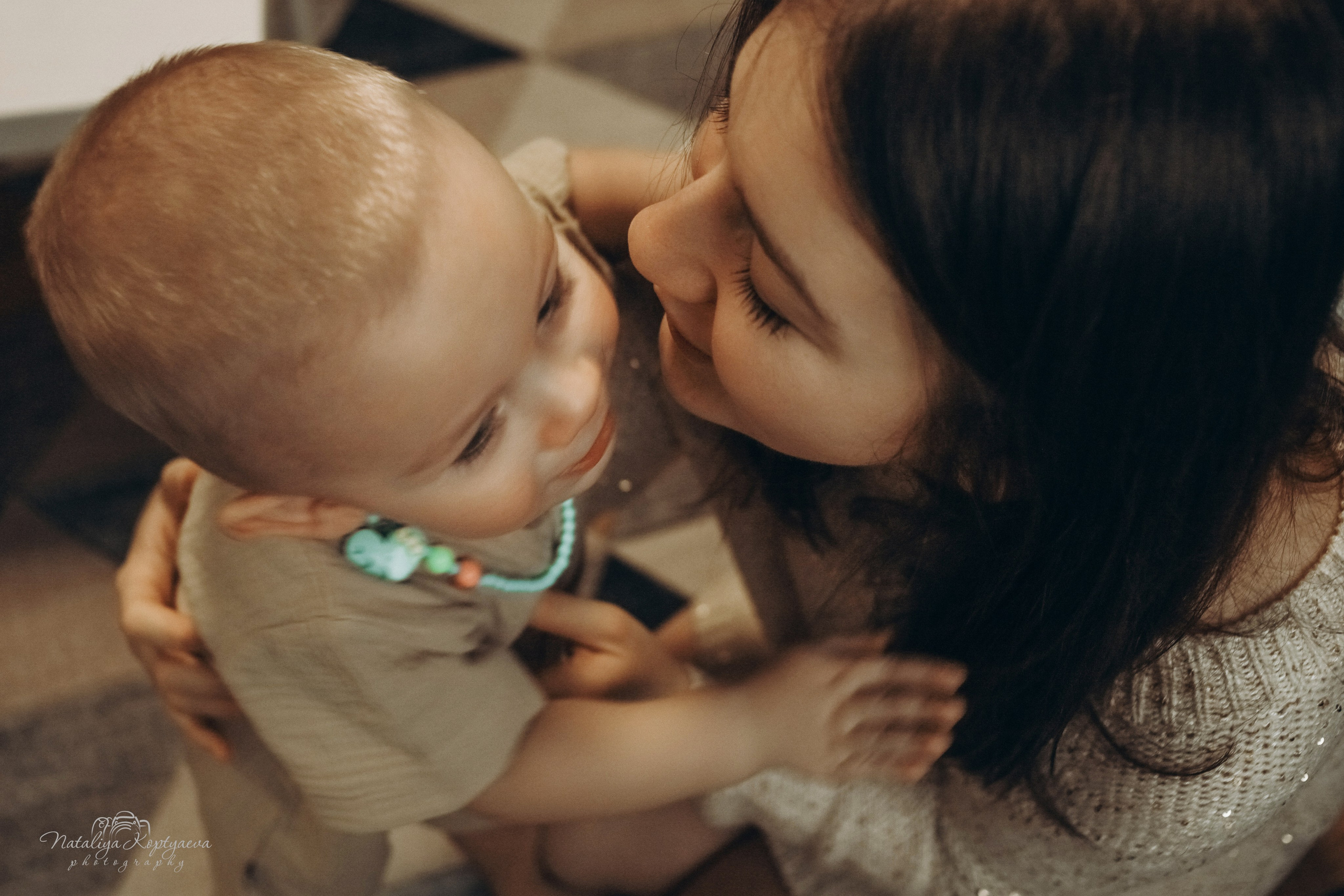 Семейная домашняя фотосессия Москва Марьино. Ретушь новорожденных, обучение ретуши новорожденных, Наталия Коптяева
