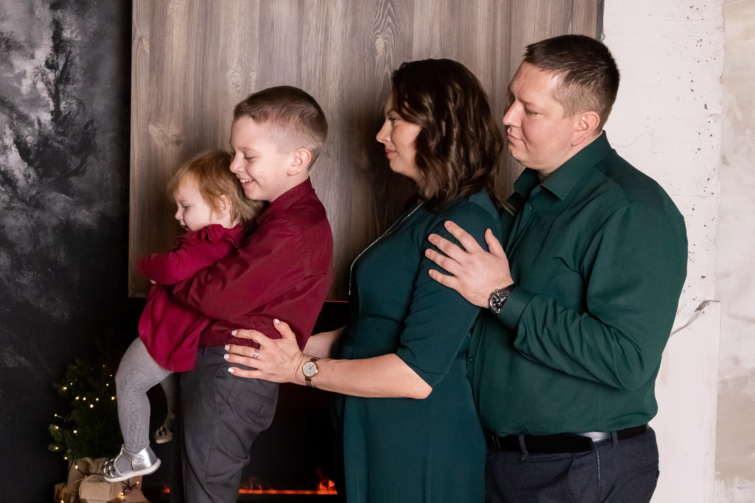 Семейная фотосессия на природе летом. Семейный и детский фотограф в Красноярске Ольга Гаврикова