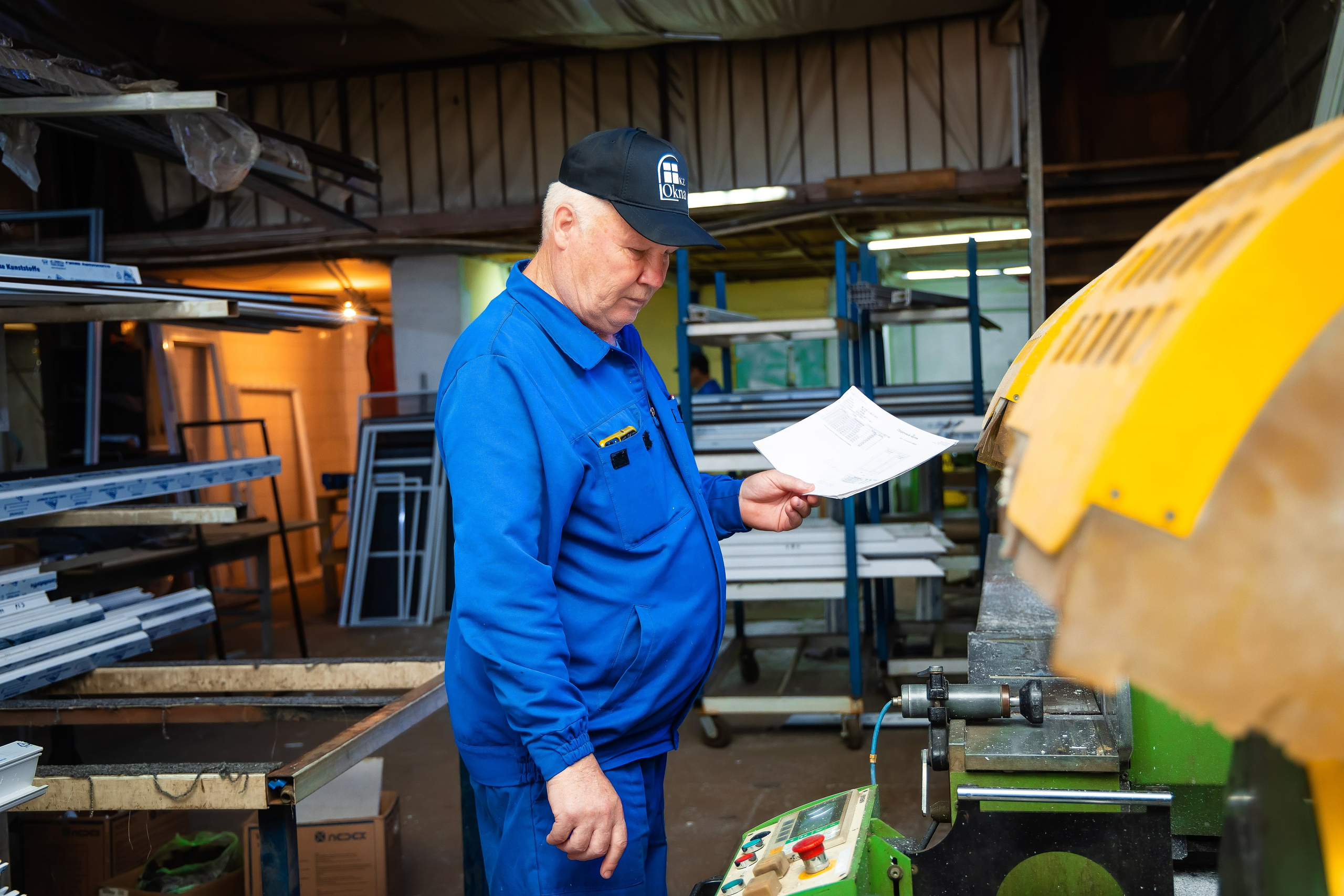 Цех по окнам. Семейный и Свадебный фотограф в Астане Александр Астапов