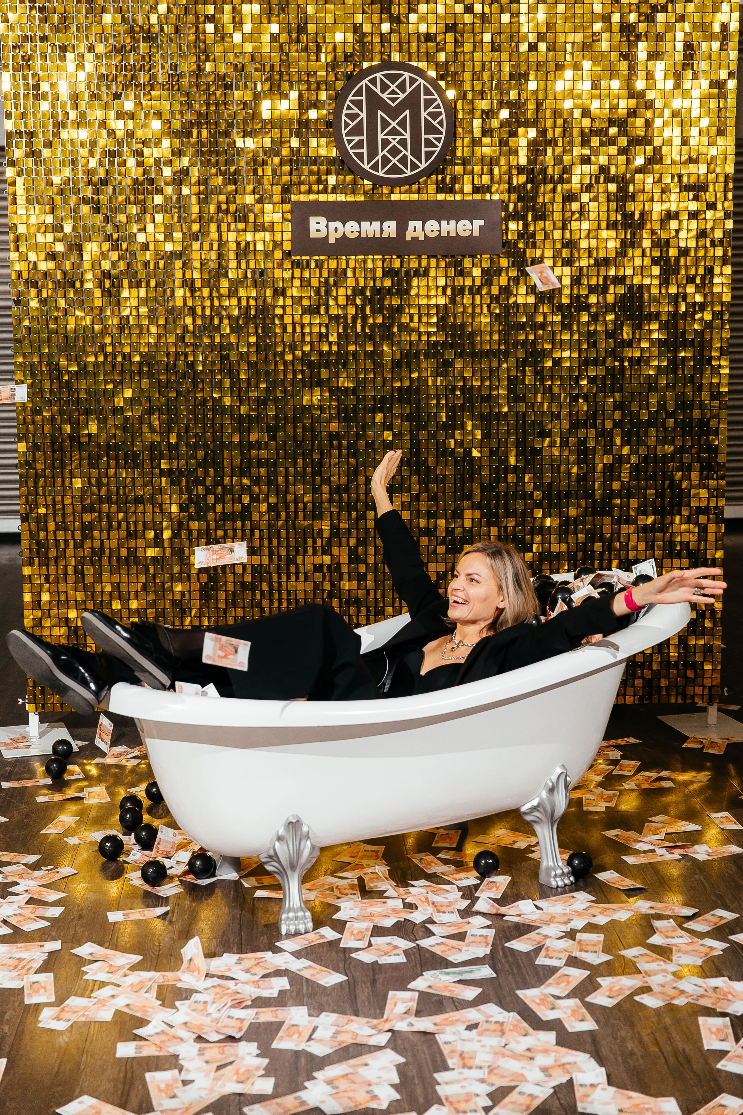 Фотозона+выступление спикеров. Фотограф в Красноярске Надежда Воскресенская