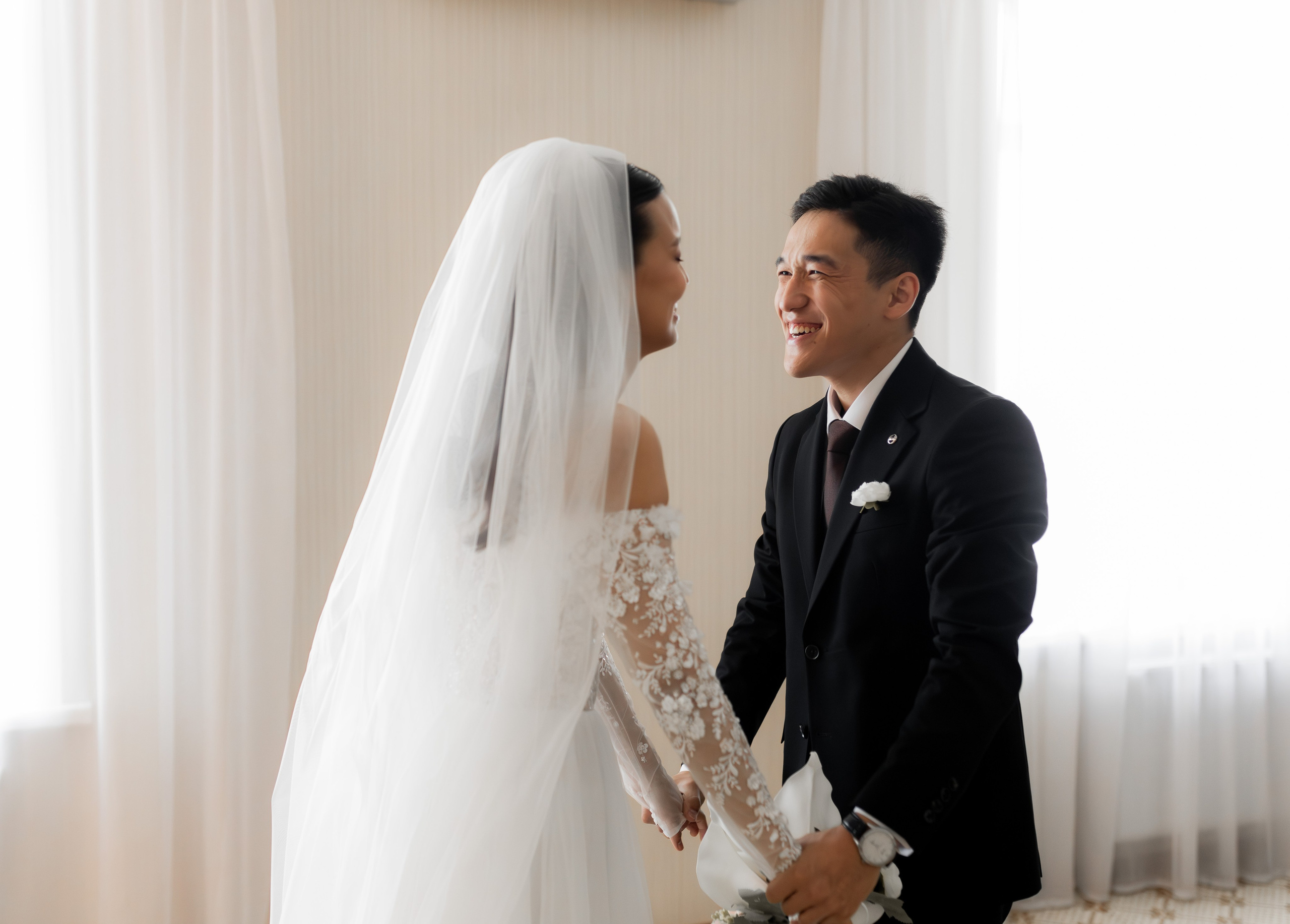 Диас и Ажар, отель «МЕДЕУ»