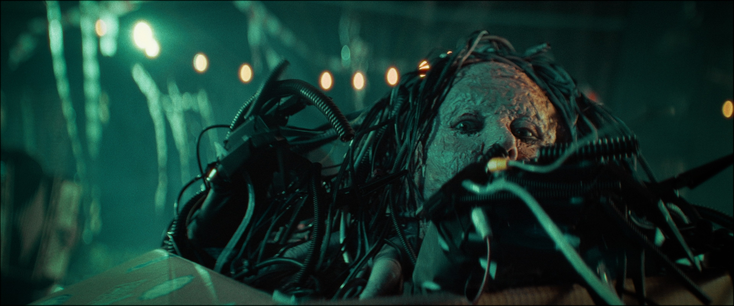 Музыкальной видео Дрен из винений. Цветокоррекция кино, рекламы и клипов. В Алматы и по всему миру. Юрий Косяков