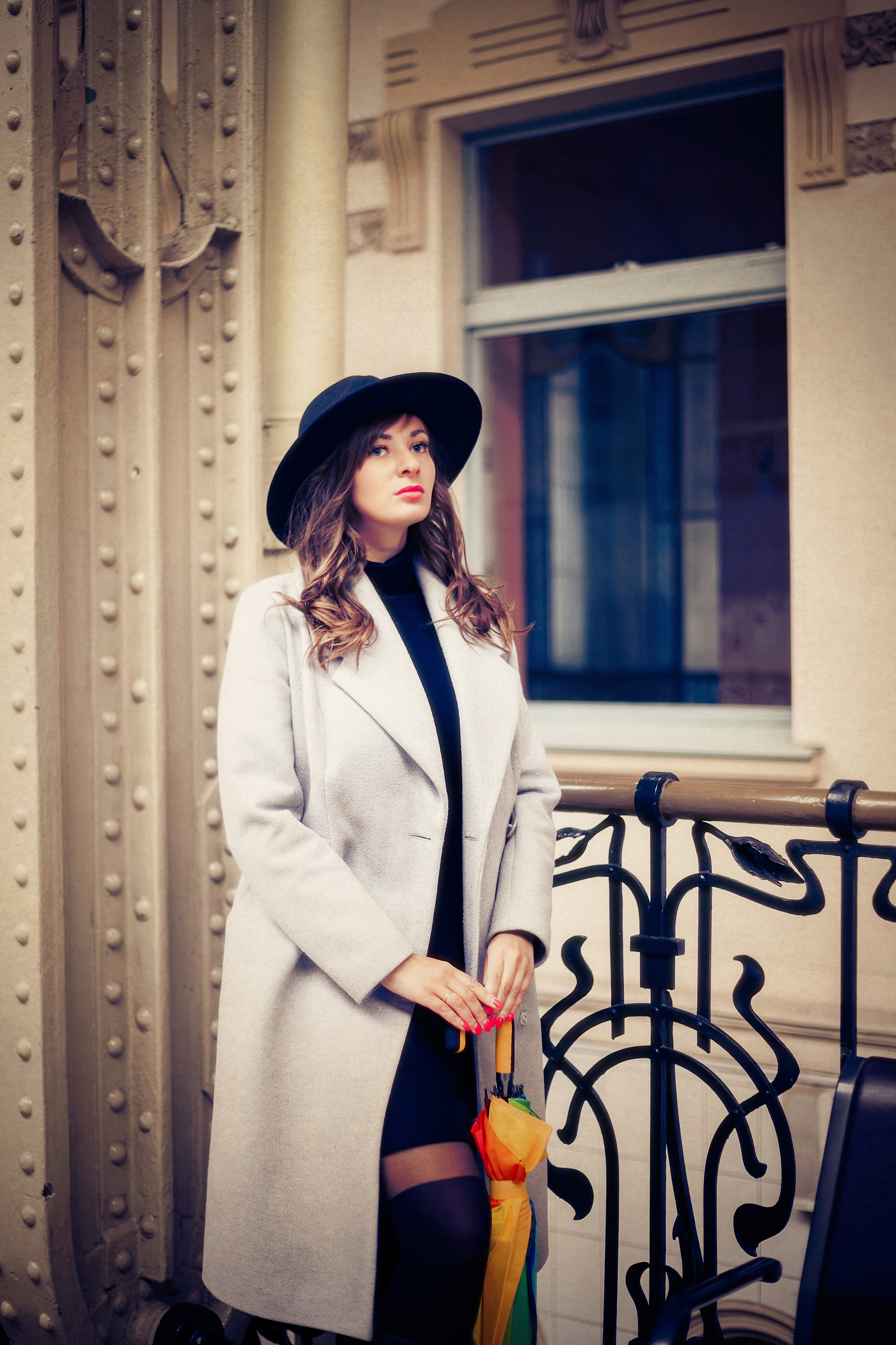 Фотосессия на Витебском вокзале для Назы и Татьяны. Фотограф в Санкт — Петербурге Валерий Гаухман