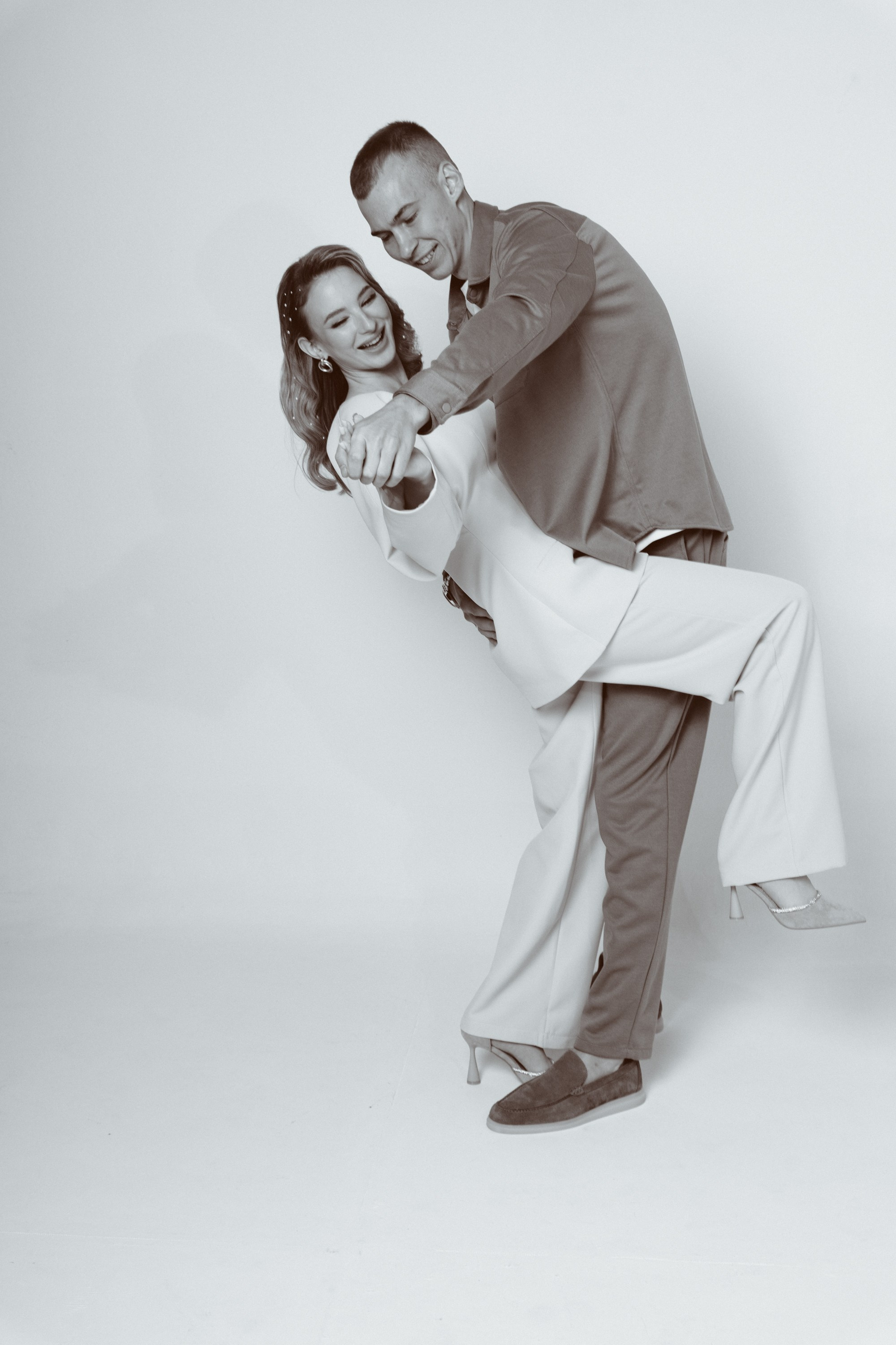 Арсений&Олеся. Свадебный фотограф Церковная Алёна.Десногорск, Смоленск