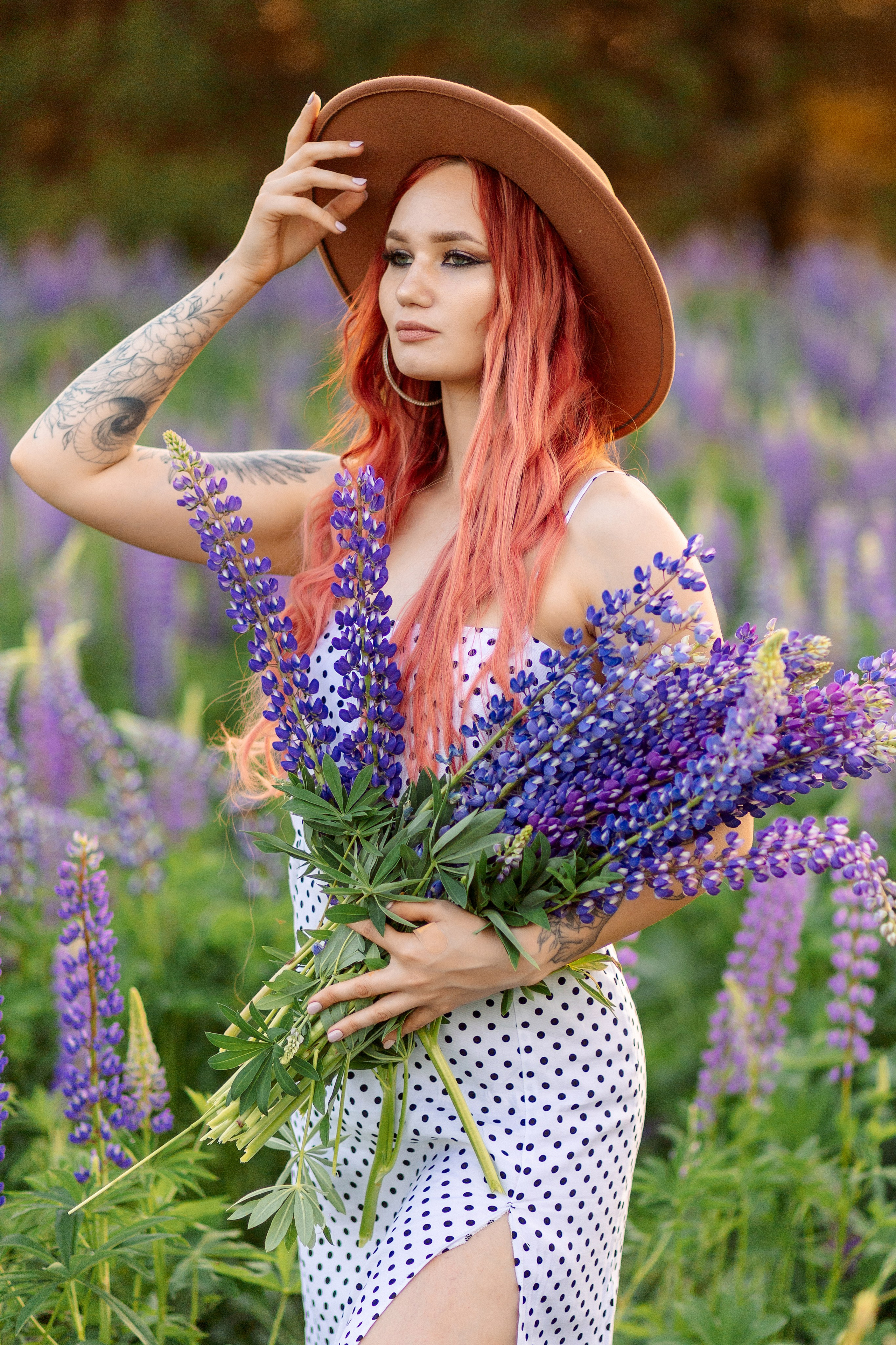 Люпиновая Фотосессия на закате. Профессиональный фотограф в Ижевске Леша Петров