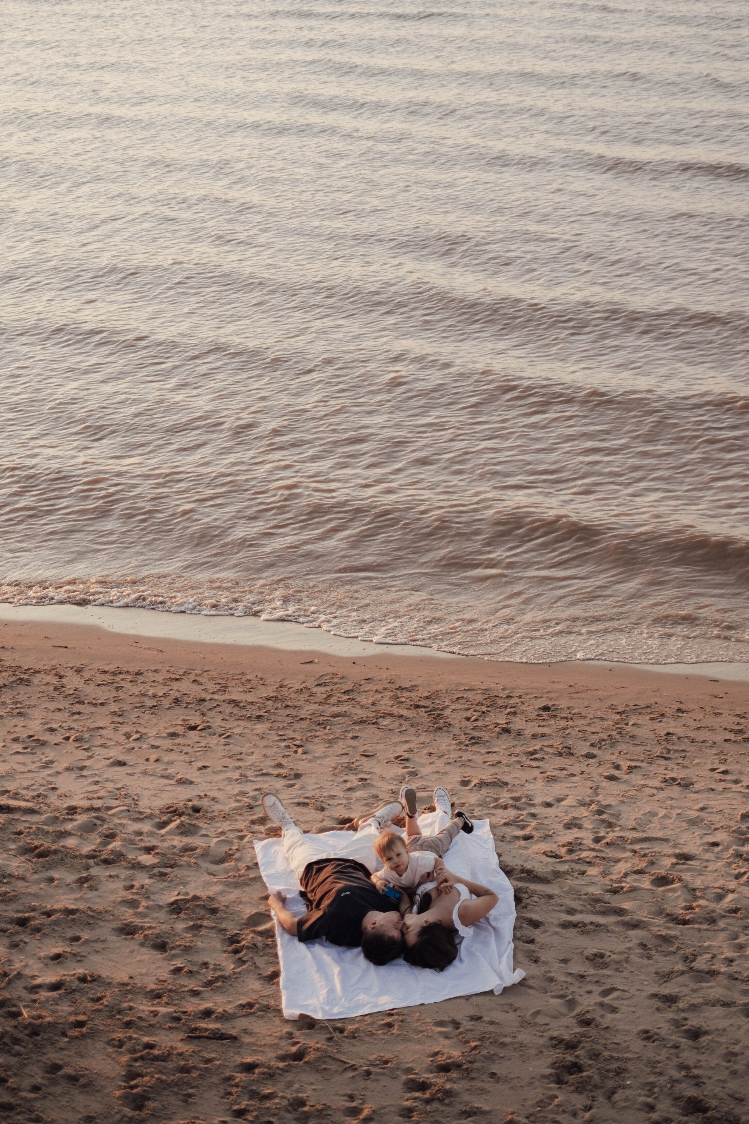 Лера + Андрей + Филипп. Свадебный и семейный фотограф г. Волгоград Биленко Ангелина
