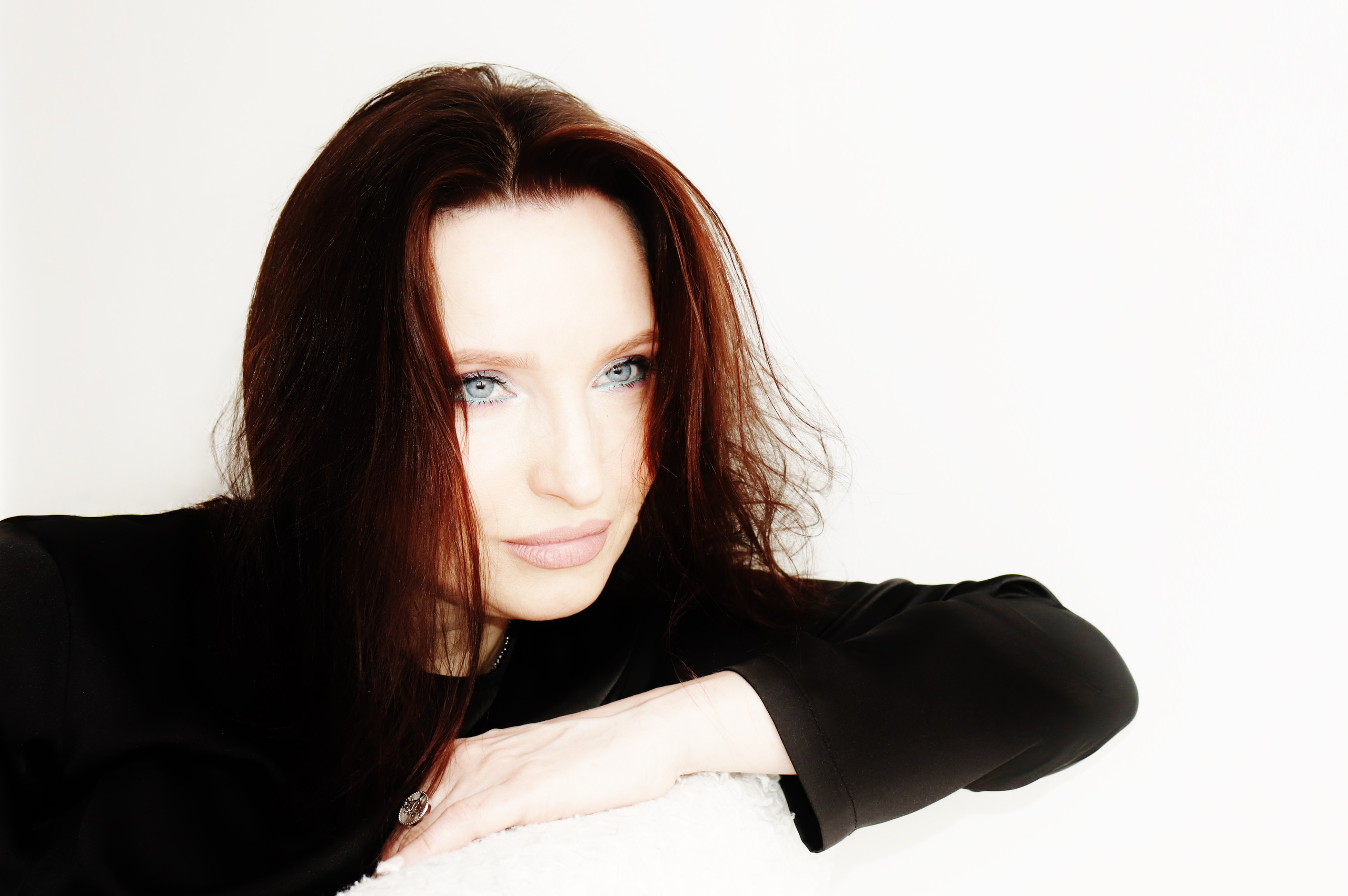 Julia M. Juliarubis.com