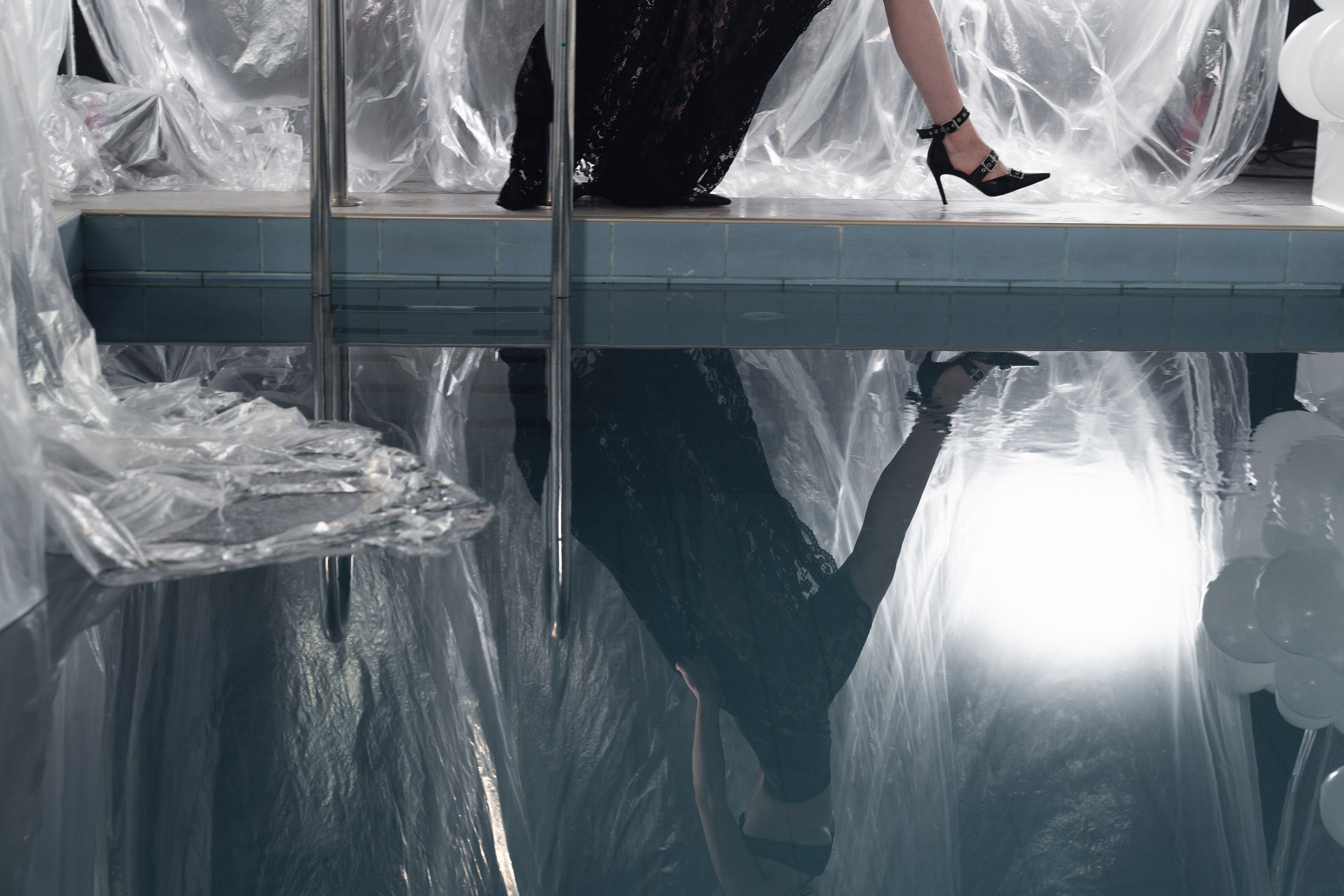 Bubbles. Свадебный фотограф Наташа Брифли